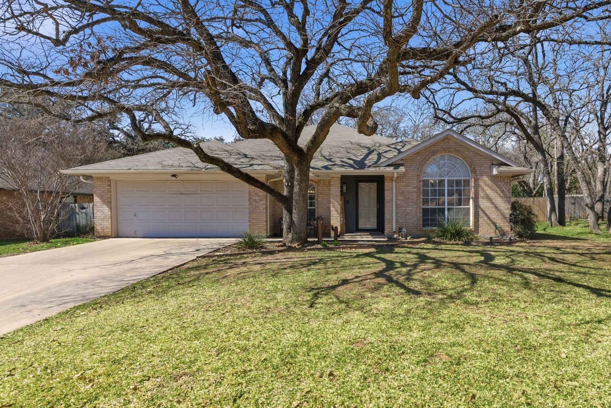 945 Lake Ridge Drive Azle TX 76020