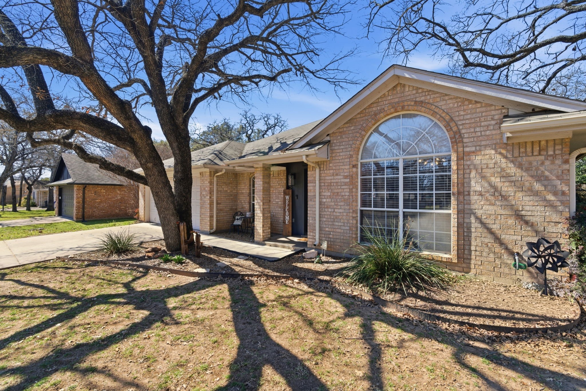 945 Lake Ridge Drive Azle TX 76020