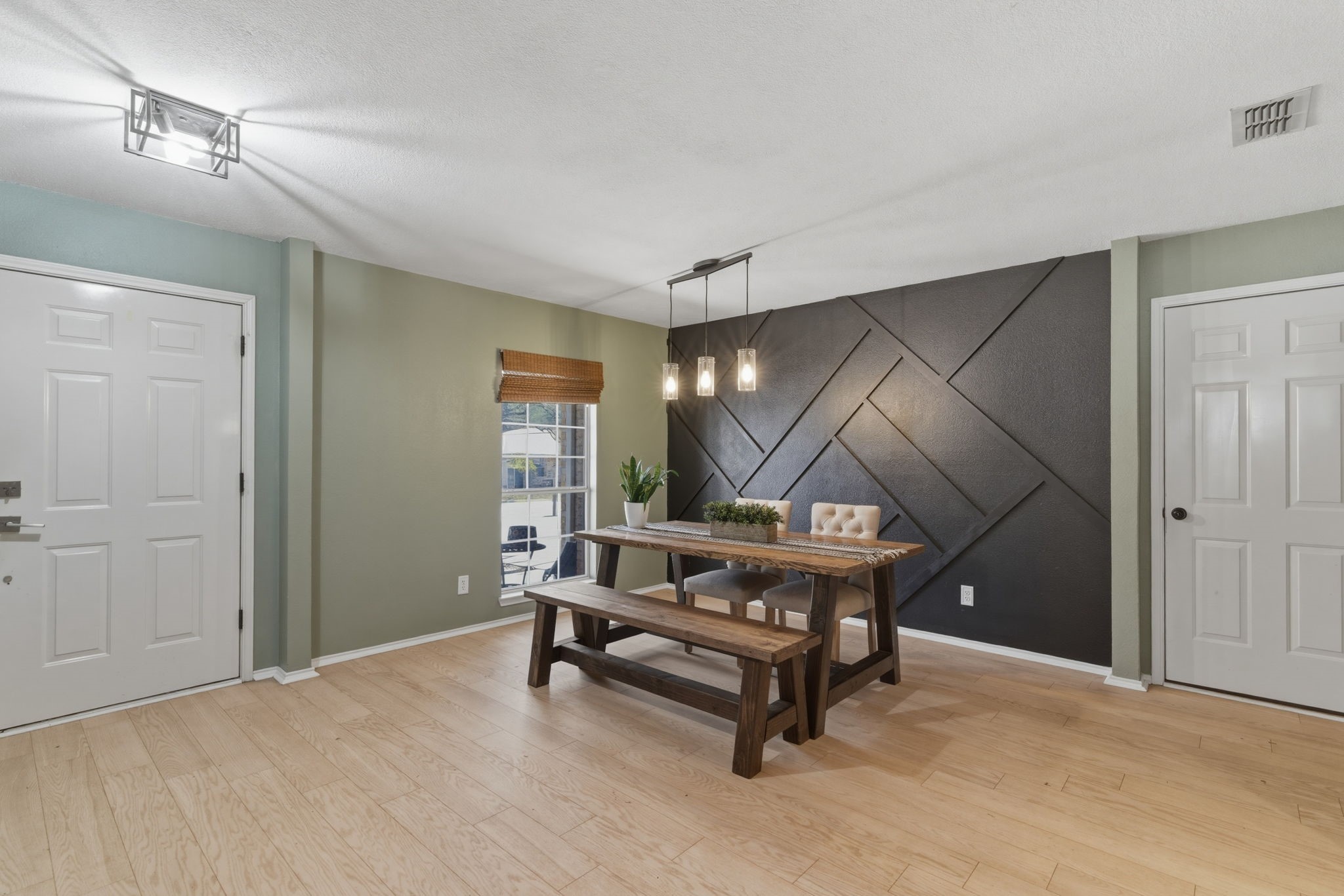 945 Lake Ridge Drive Azle TX 76020