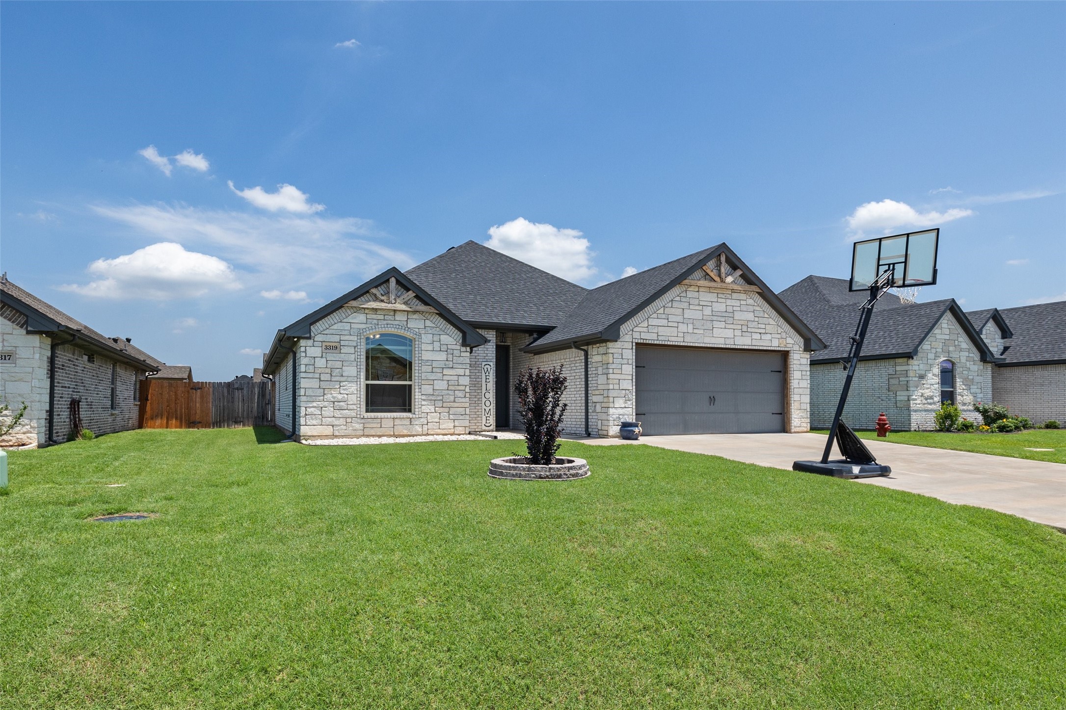 3319 Arrow Creek Drive Granbury TX 76049