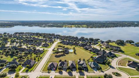 3305 Ferry Boat Lane Granbury TX 76049