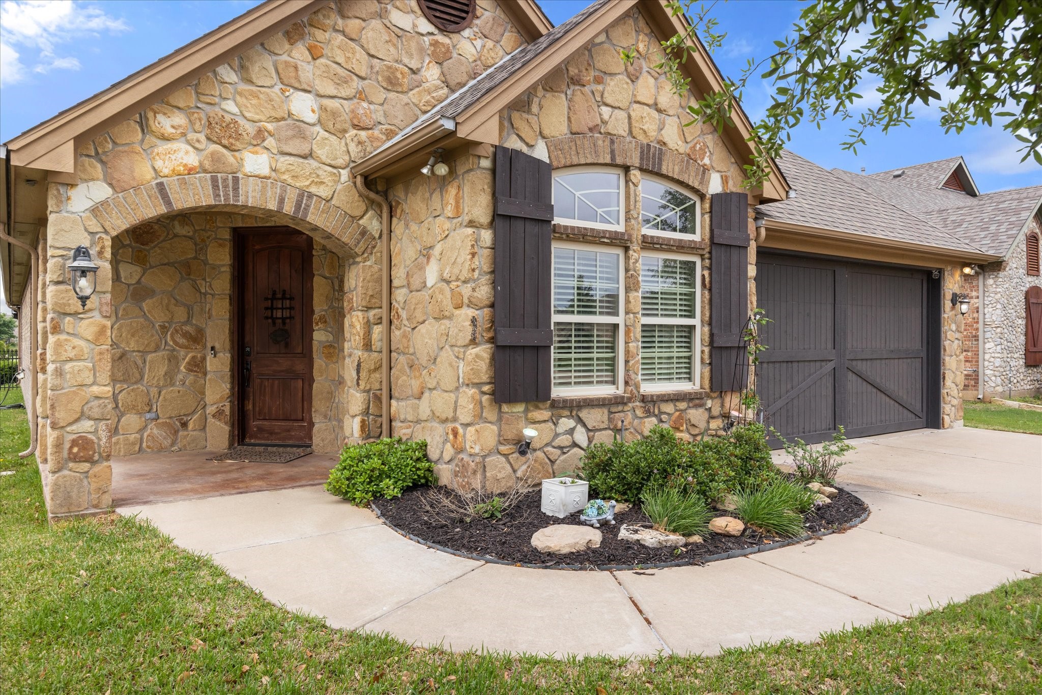 3305 Ferry Boat Lane Granbury TX 76049