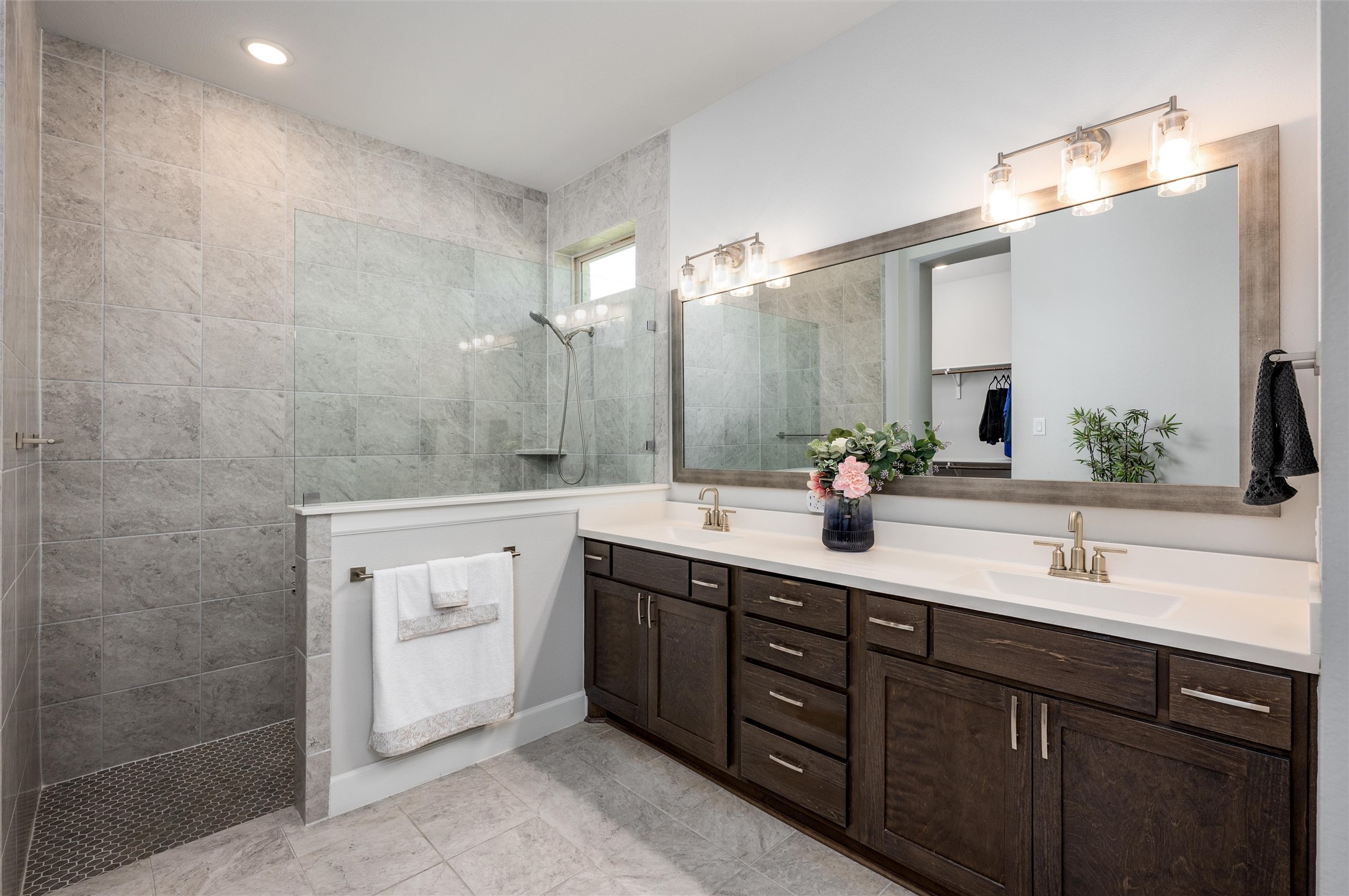 1820 Welker Drive Van Alstyne TX 75495