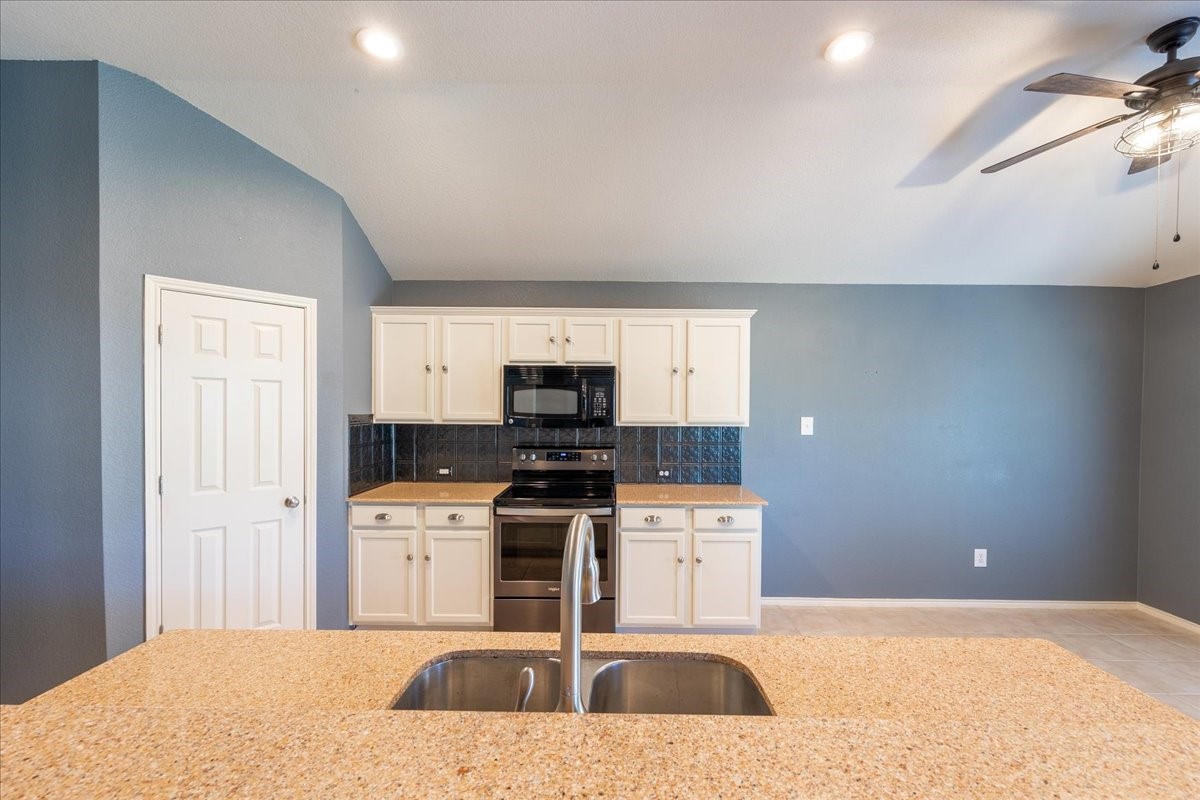 10356 Bradshaw Drive Fort Worth TX 76108