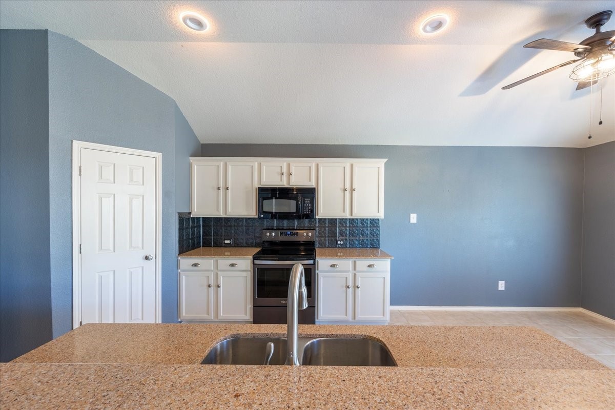 10356 Bradshaw Drive Fort Worth TX 76108