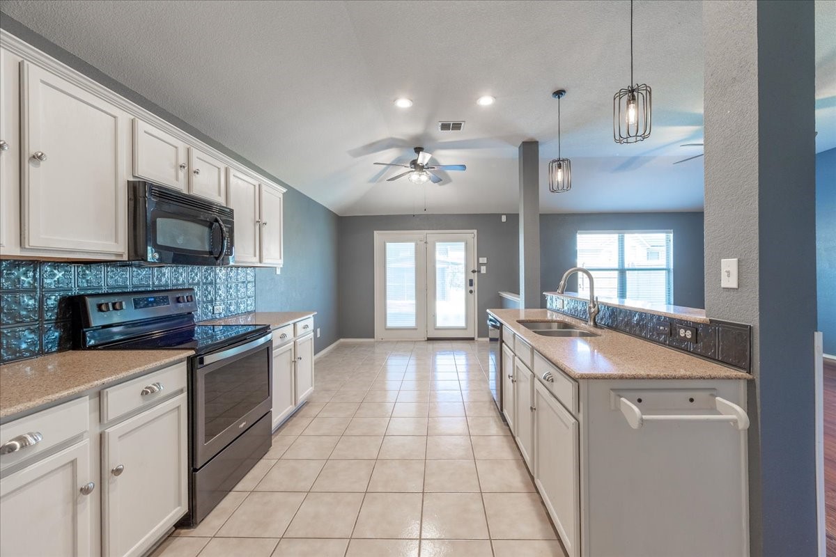 10356 Bradshaw Drive Fort Worth TX 76108