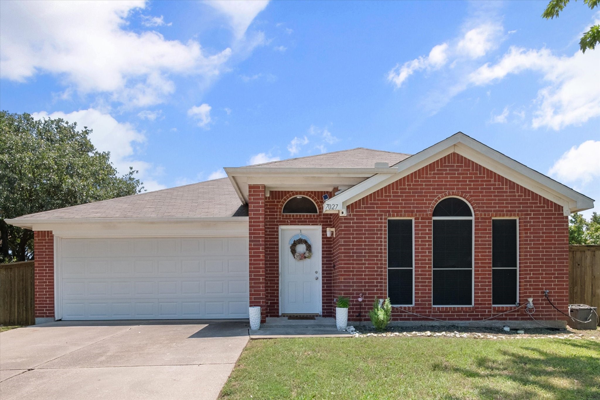 7027 Snowivy Court Arlington TX 76001