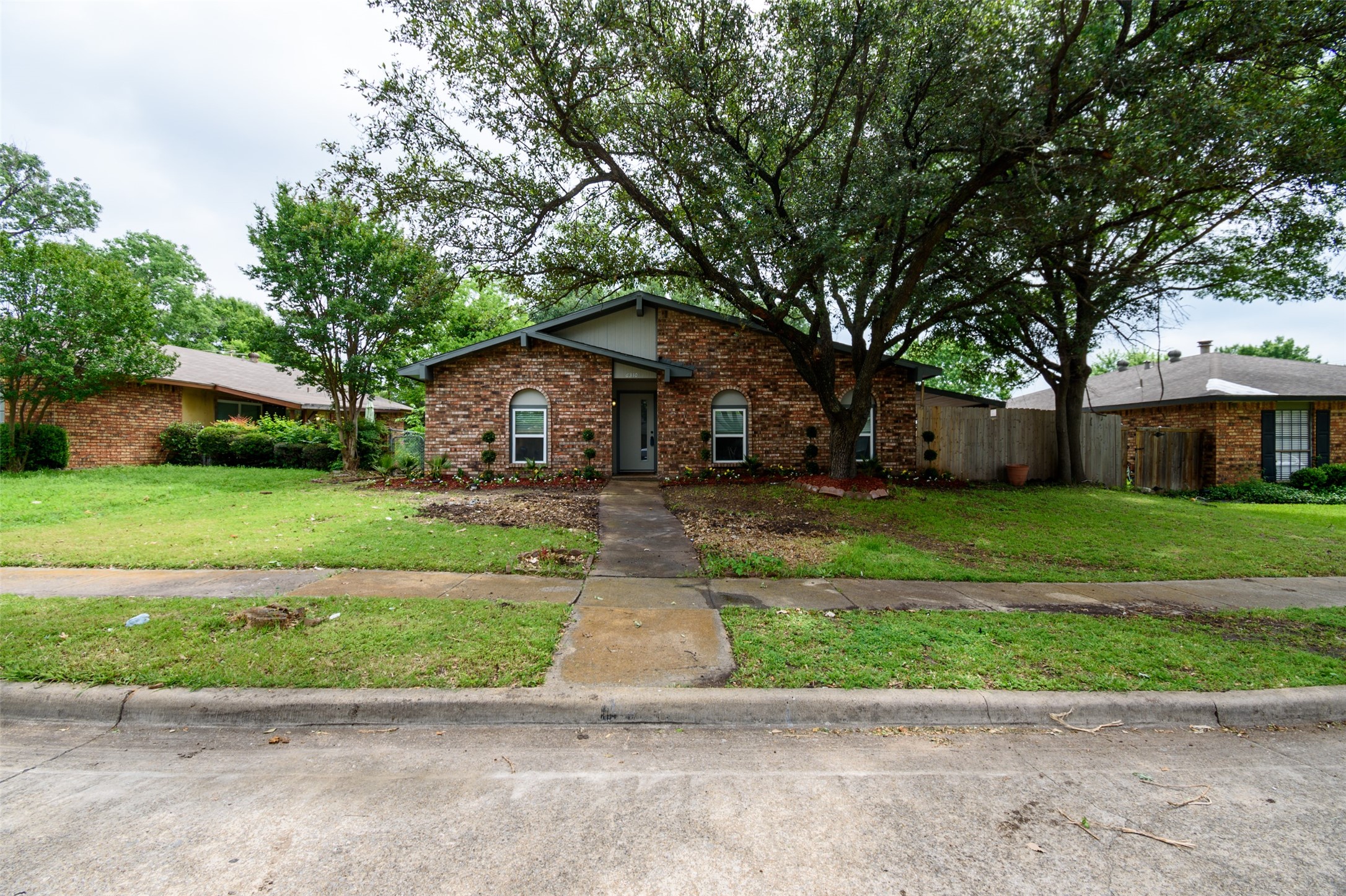 6310 Glenmoor Drive Garland TX 75043