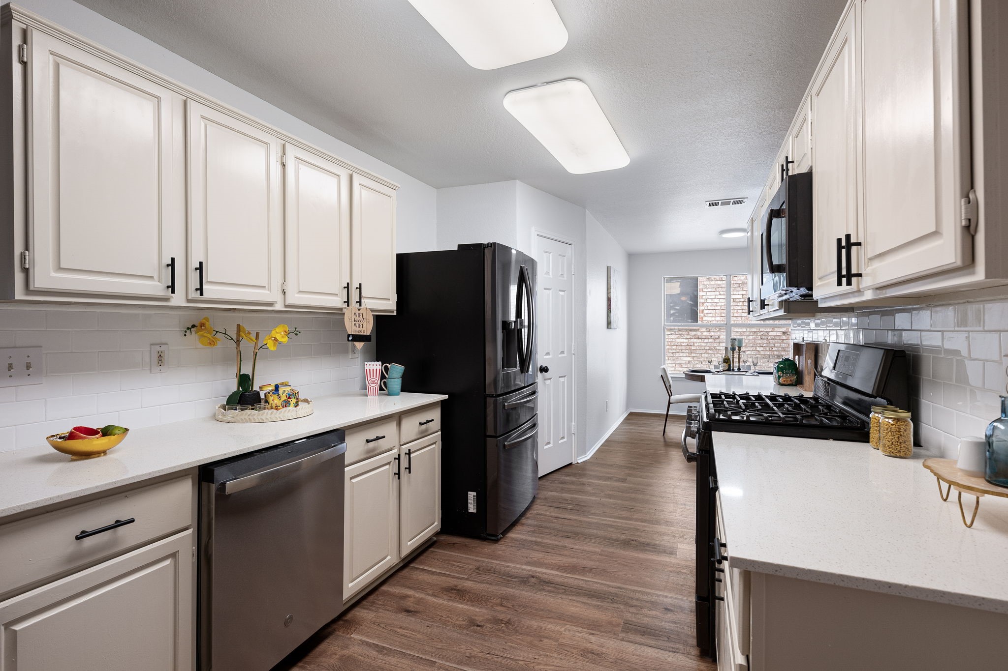 6234 St Leonard Drive Arlington TX 76001