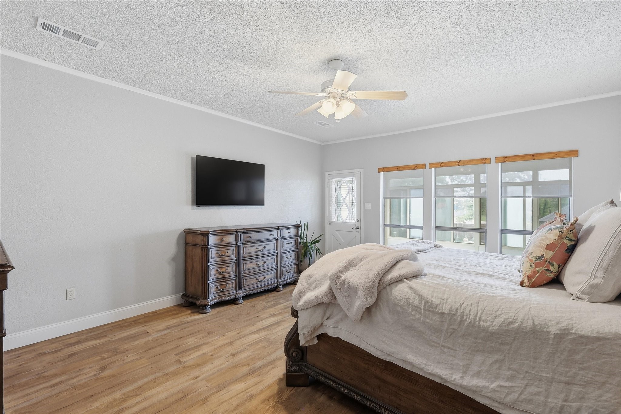 301 Chapelwood Drive Colleyville TX 76034
