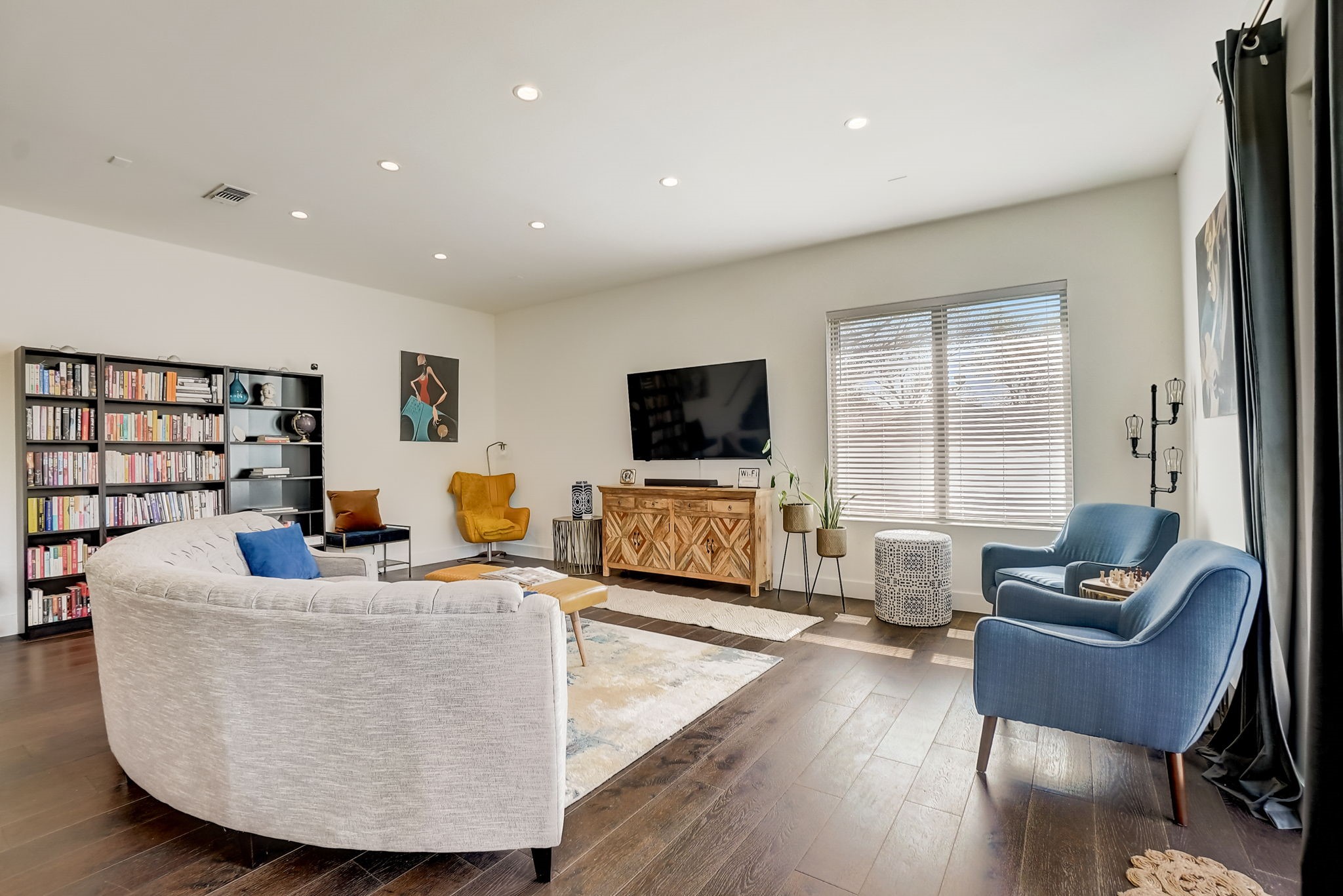 3312 Walchard Court Dallas TX 75229