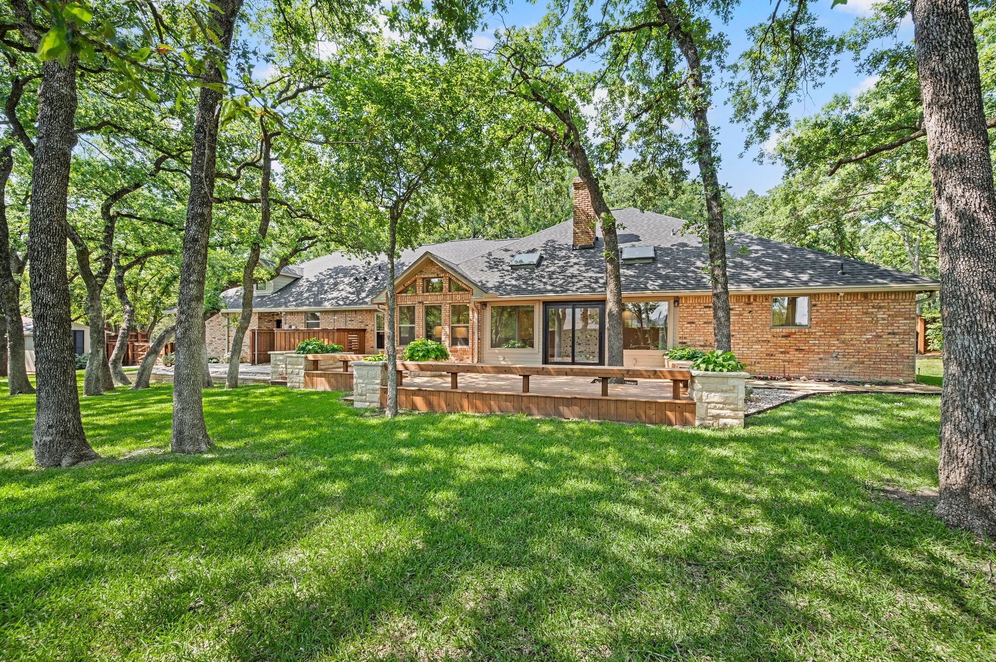 2335 Los Robles Street Grapevine TX 76051