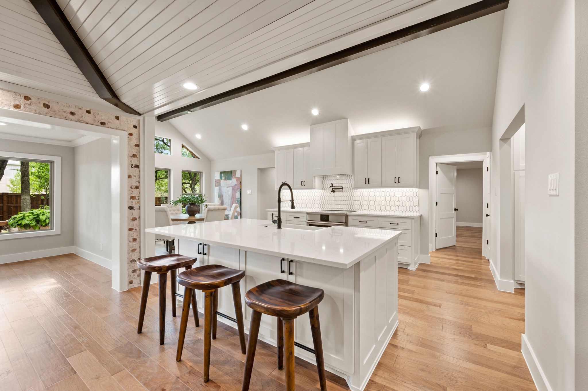 2335 Los Robles Street Grapevine TX 76051
