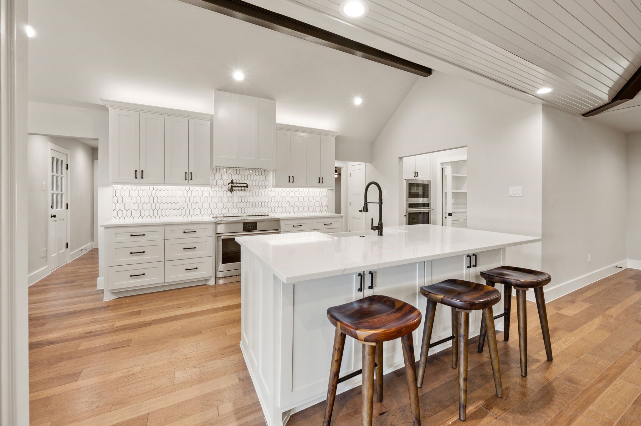 2335 Los Robles Street Grapevine TX 76051