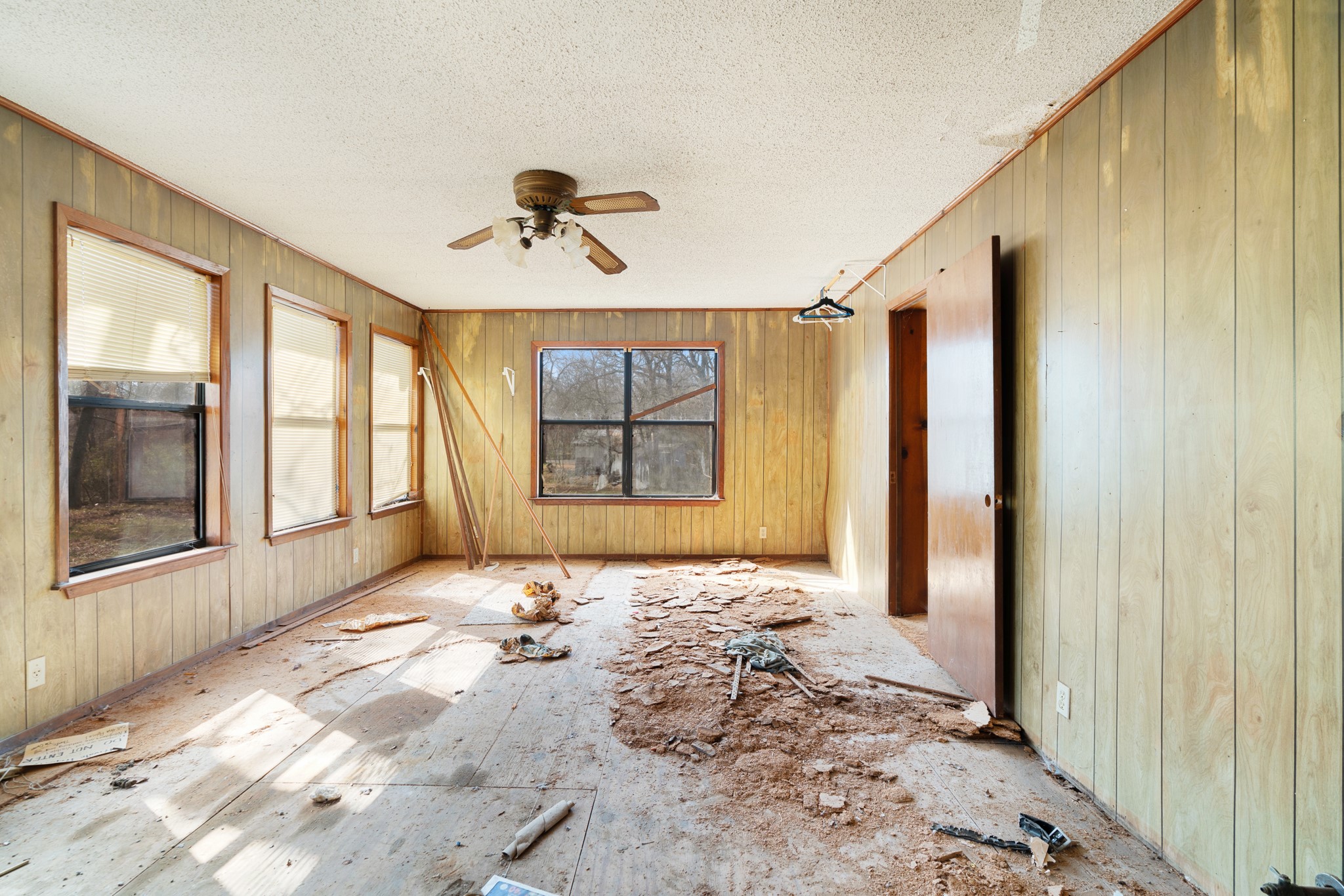 1080 Hearon Street E Paris TX 75460