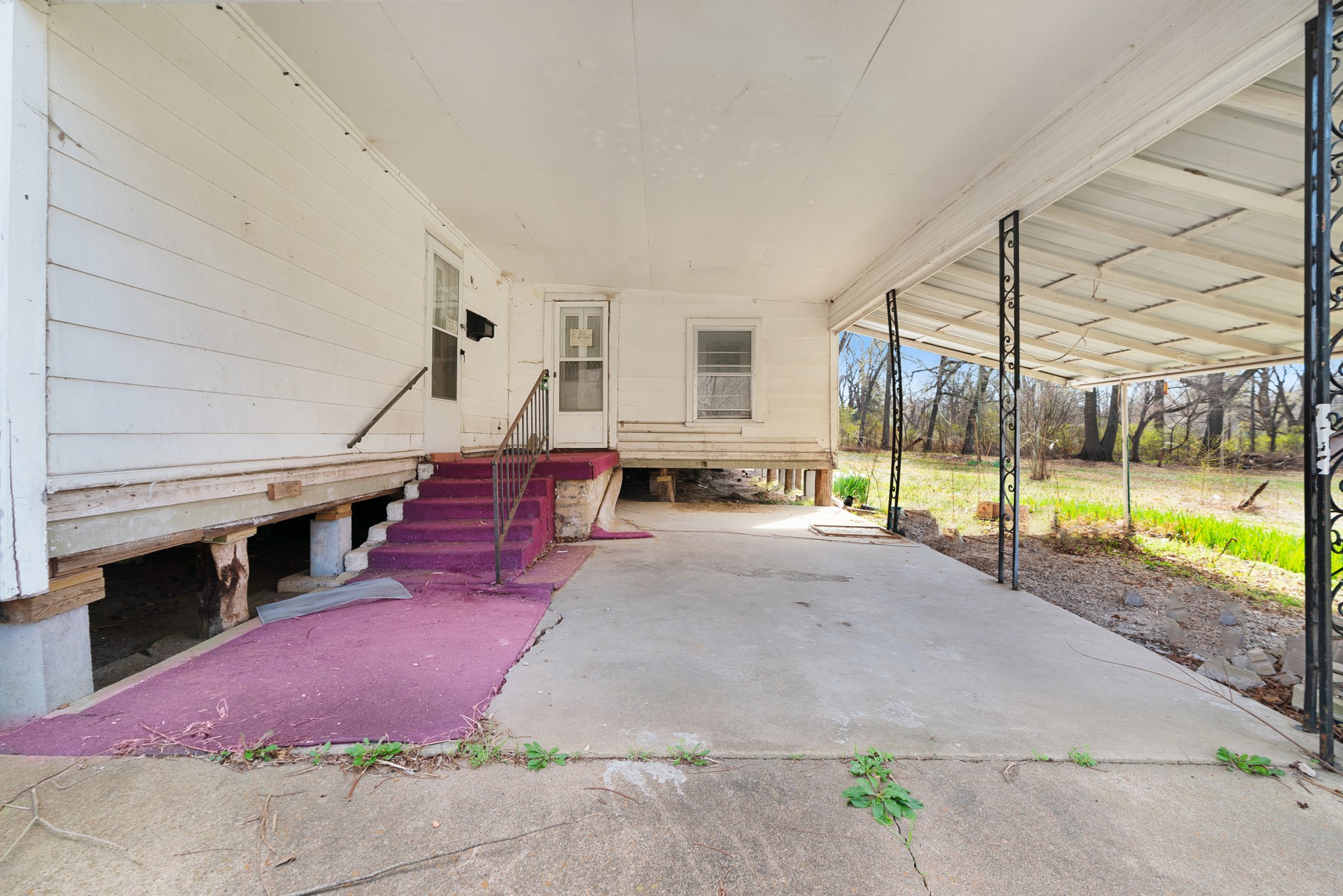 1080 Hearon Street E Paris TX 75460