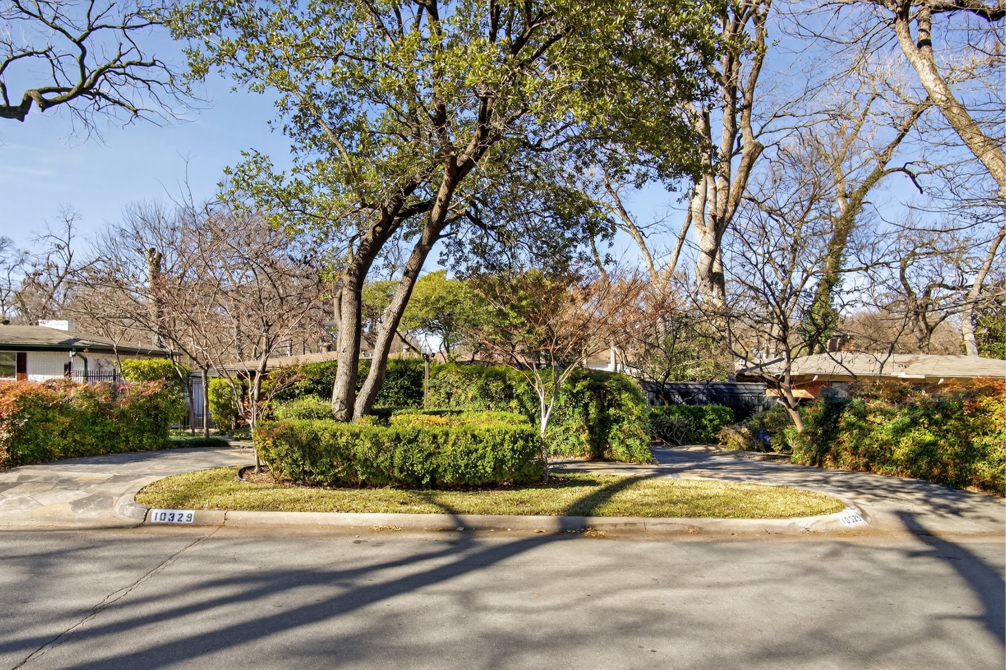 10329 Lake Gardens Drive Dallas TX 75218