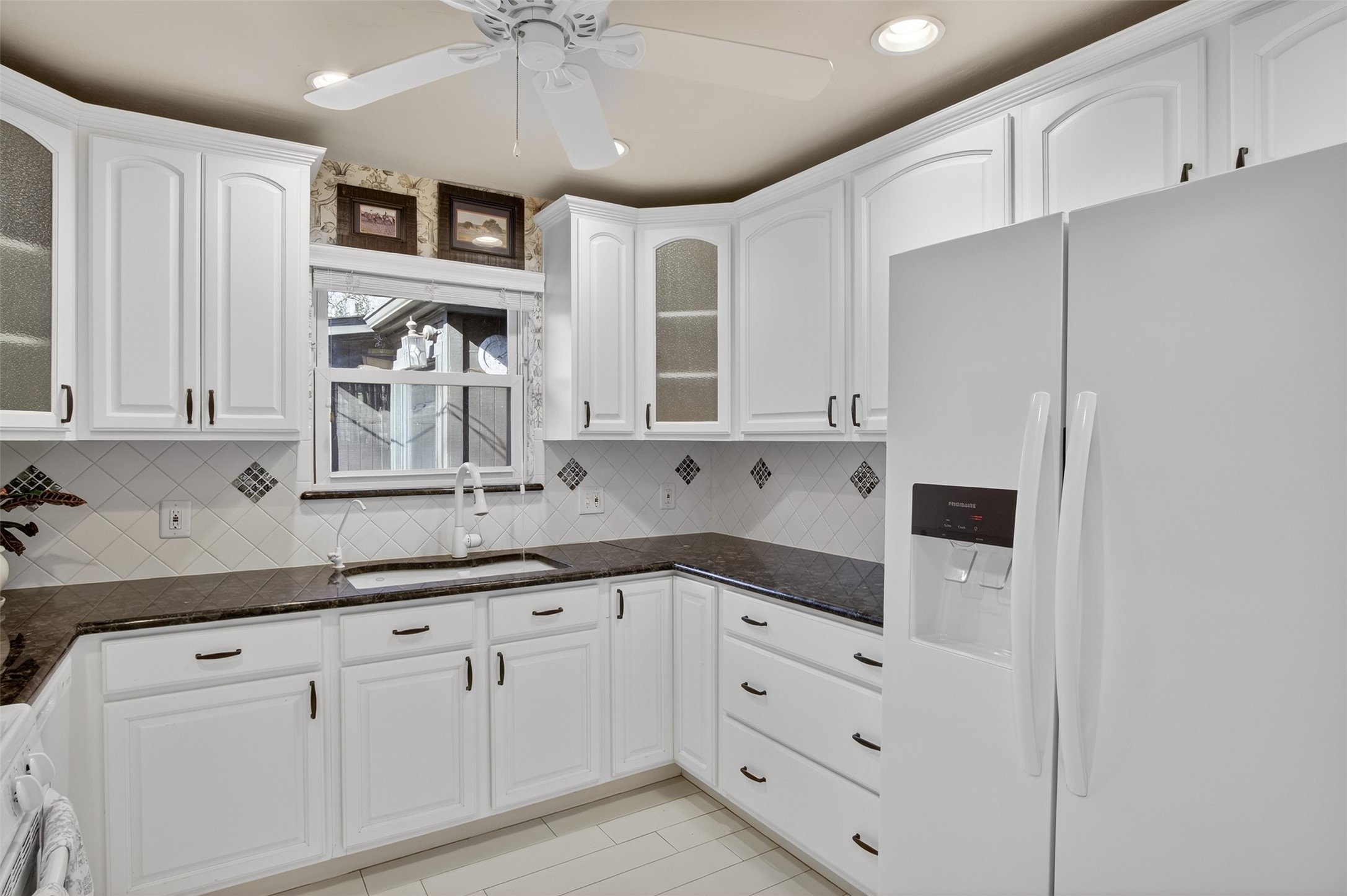 10329 Lake Gardens Drive Dallas TX 75218
