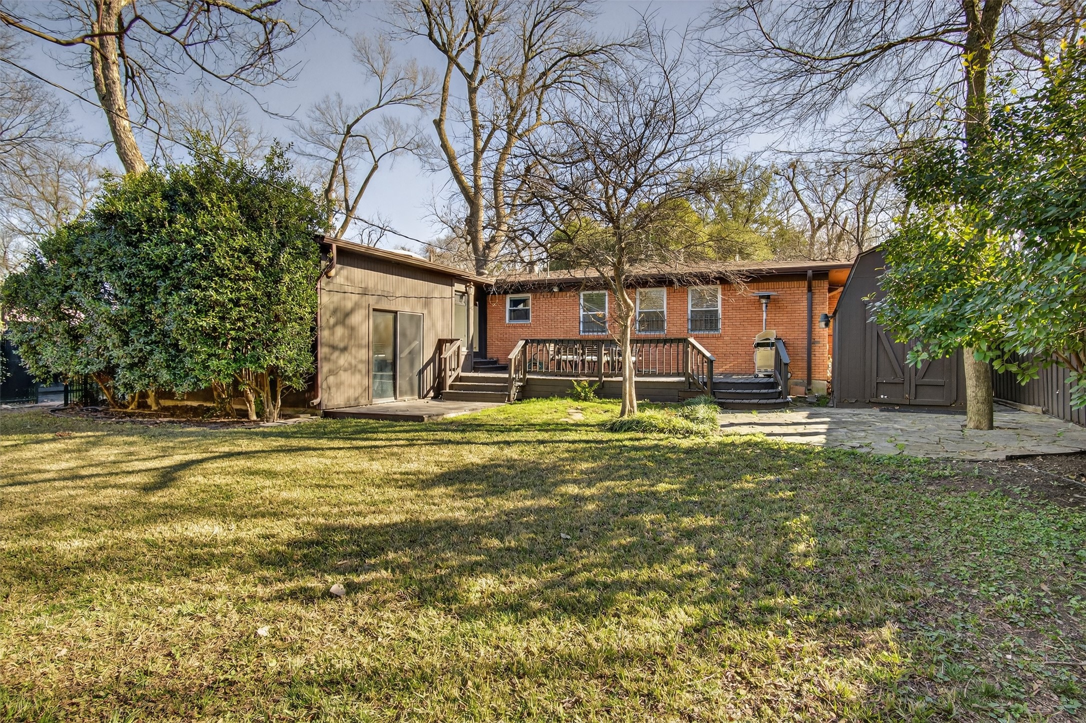 10329 Lake Gardens Drive Dallas TX 75218