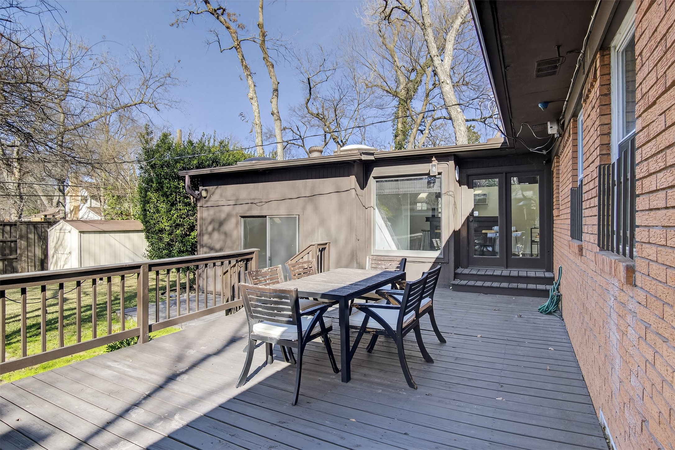 10329 Lake Gardens Drive Dallas TX 75218
