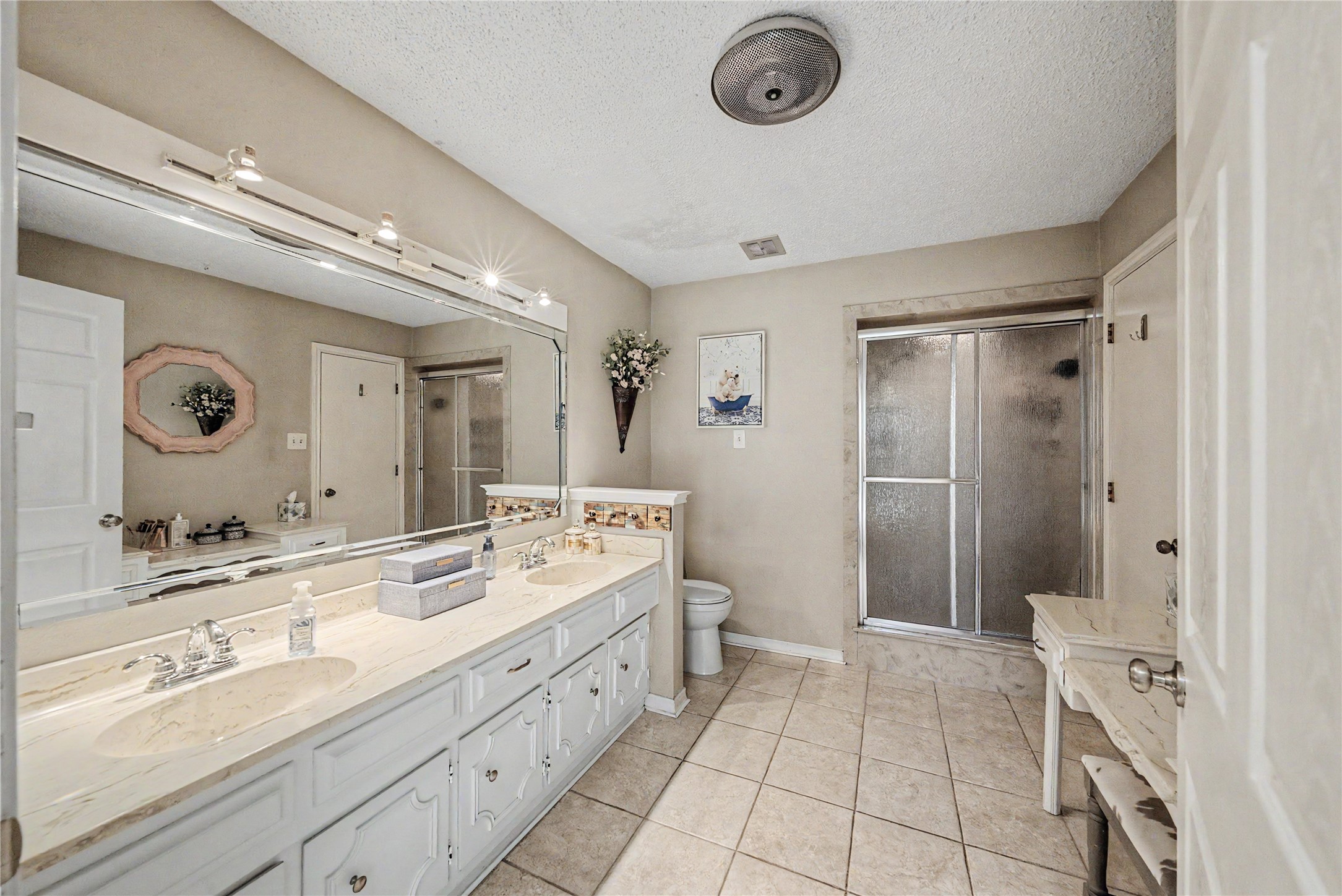 1810 Lakeside Drive Arlington TX 76013