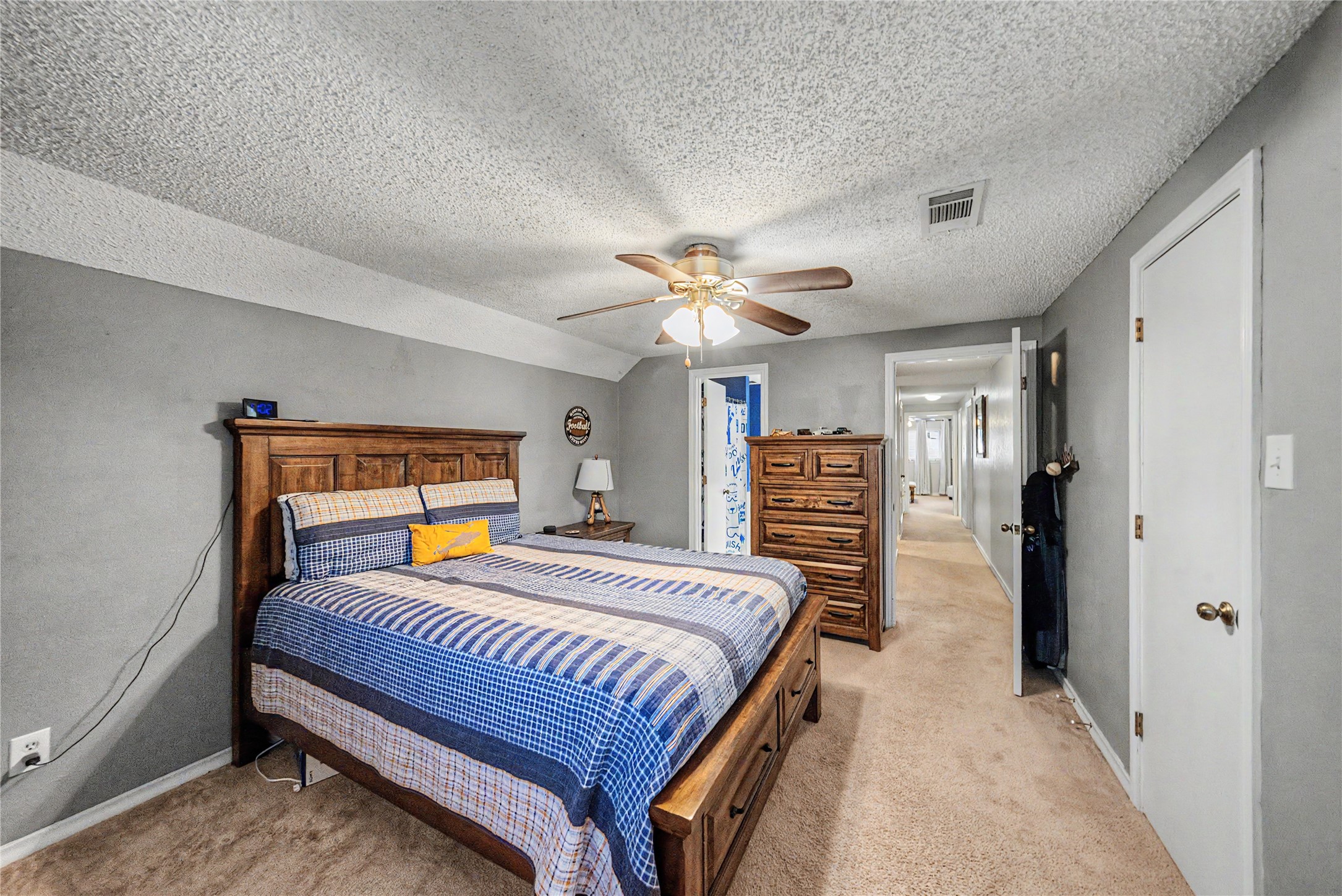 1810 Lakeside Drive Arlington TX 76013