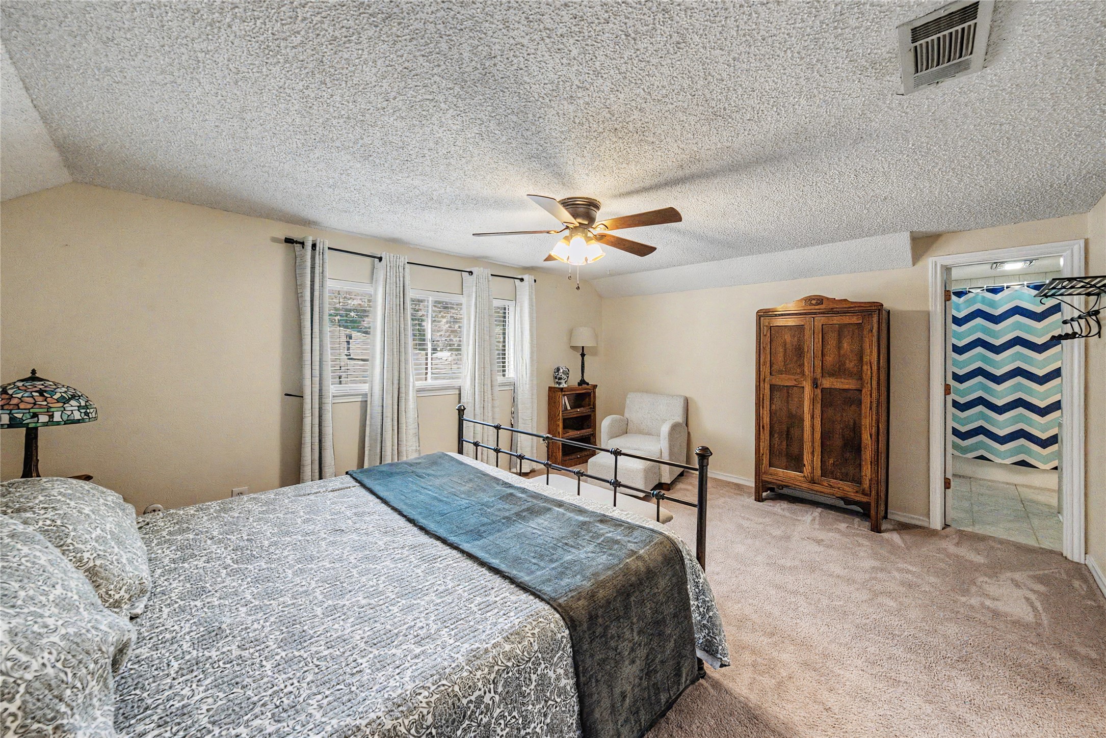 1810 Lakeside Drive Arlington TX 76013