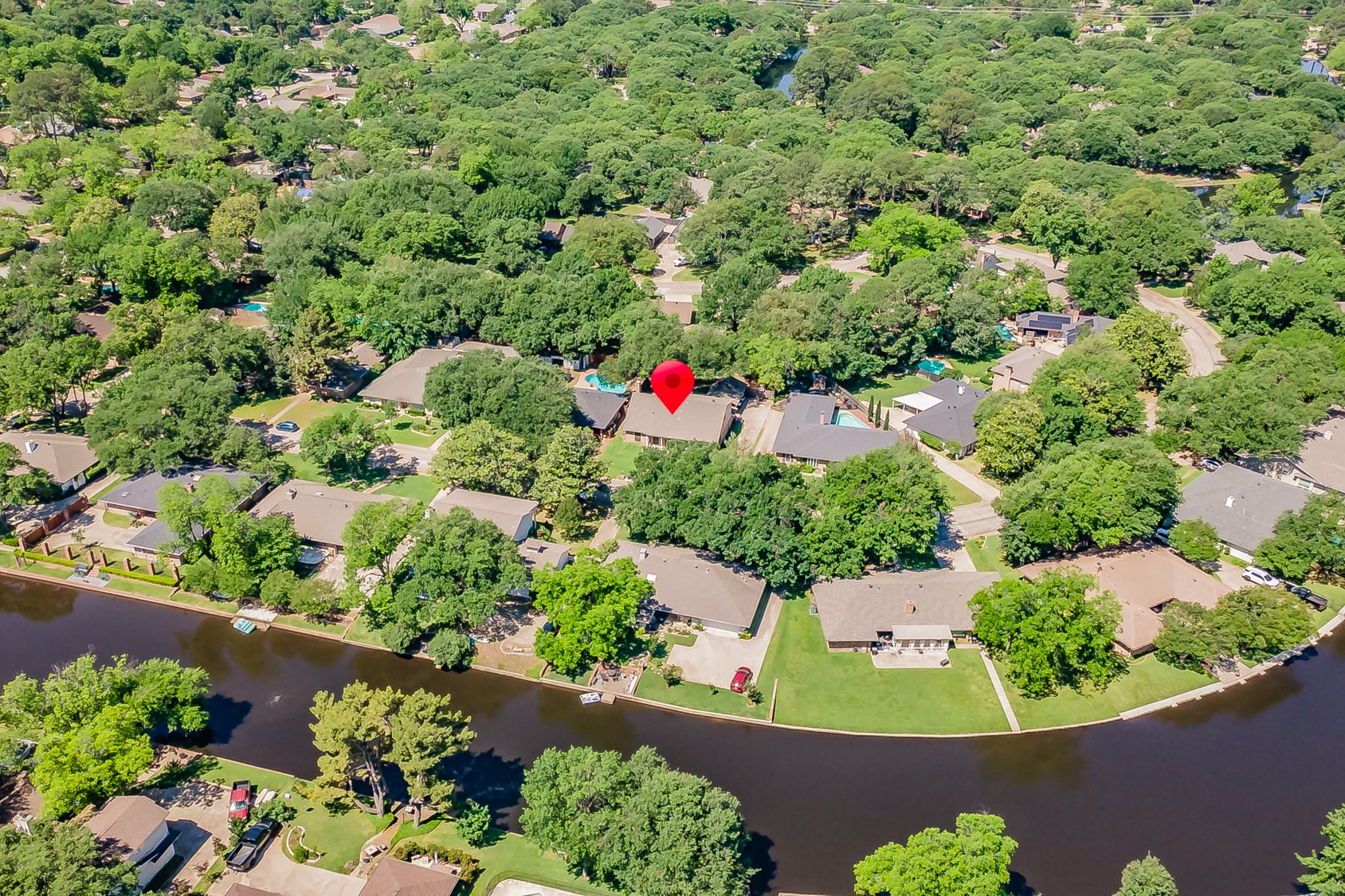 1810 Lakeside Drive Arlington TX 76013