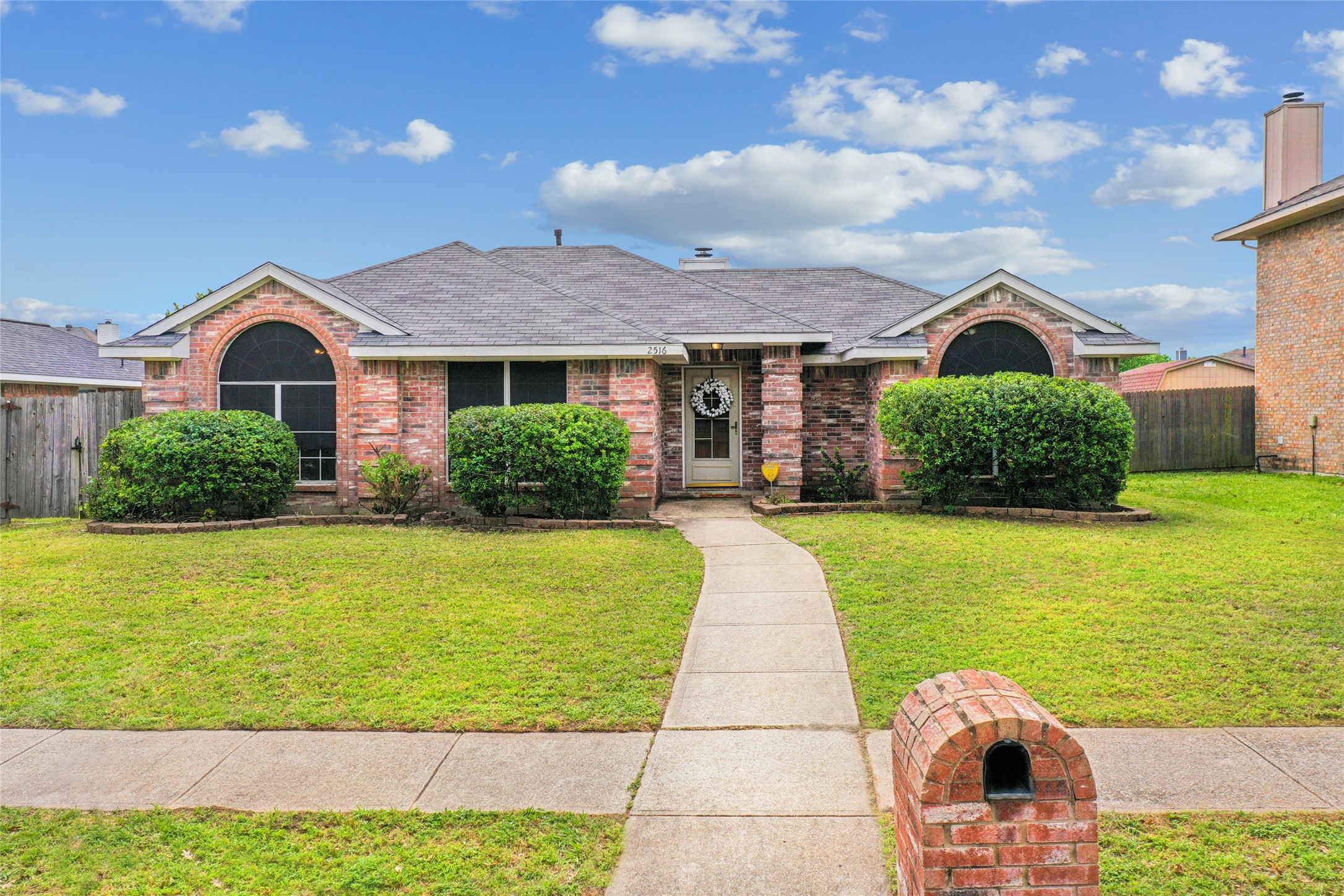 2516 Buck Drive Mesquite TX 75181