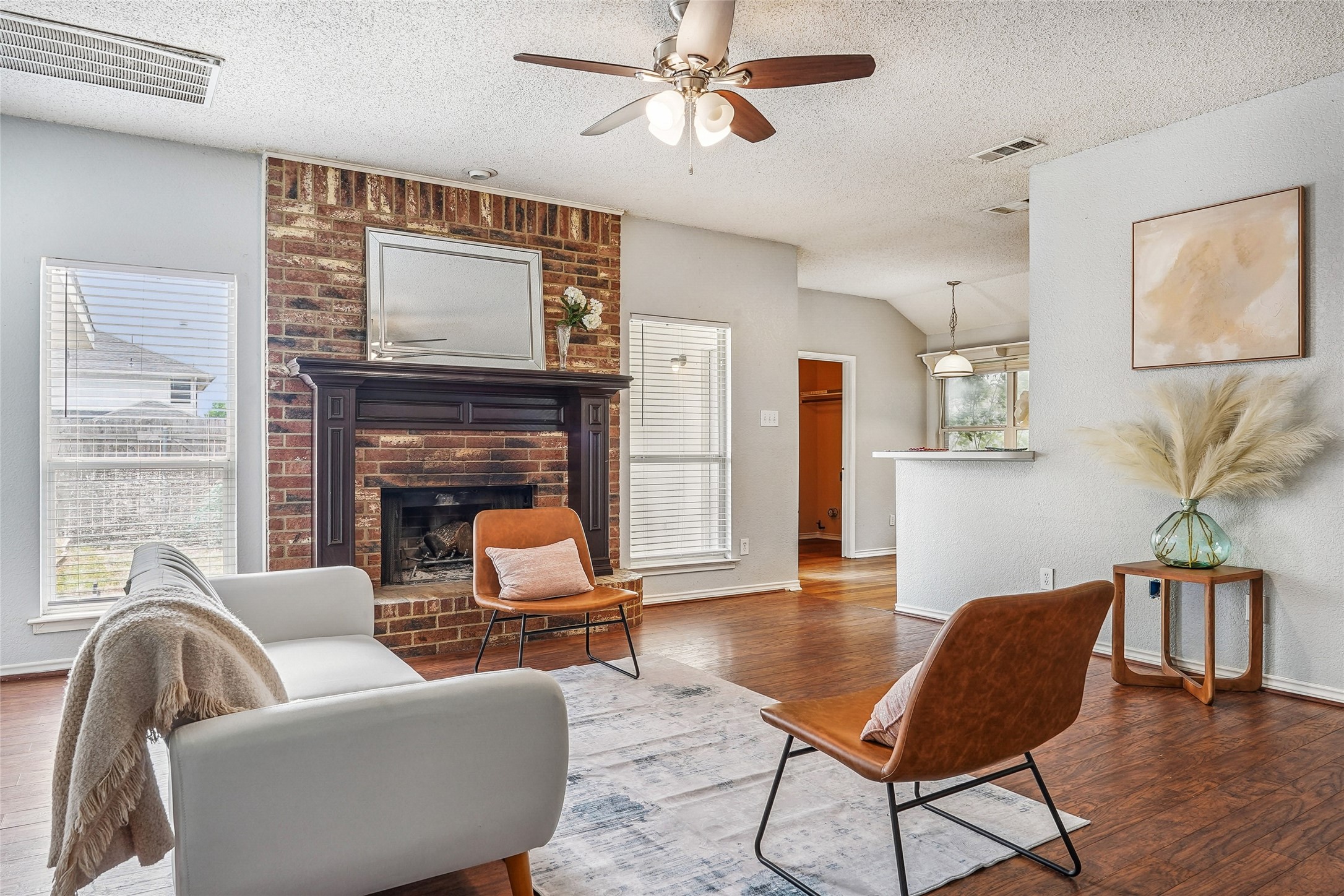 2516 Buck Drive Mesquite TX 75181