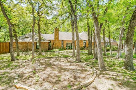 2230 W Nathan Lowe Road Arlington TX 76017