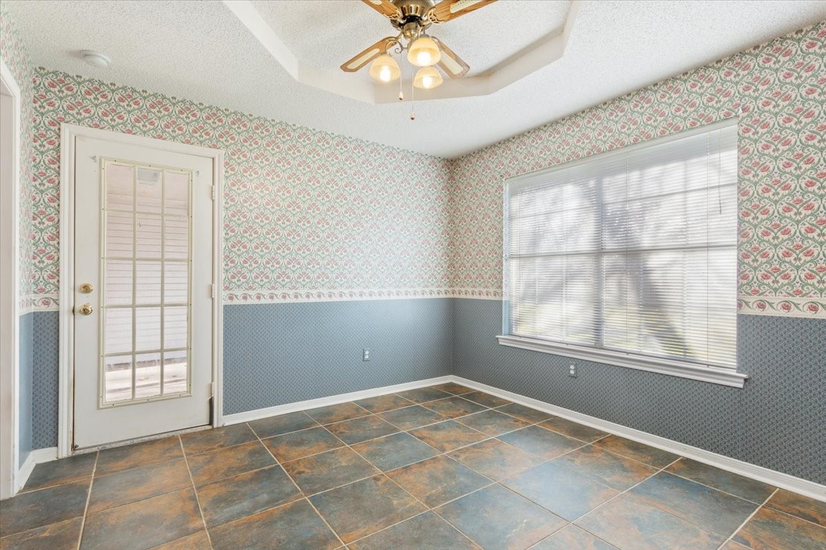 614 Wheatland Drive Waco TX 76657