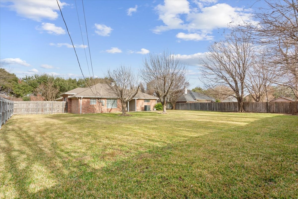 614 Wheatland Drive Waco TX 76657