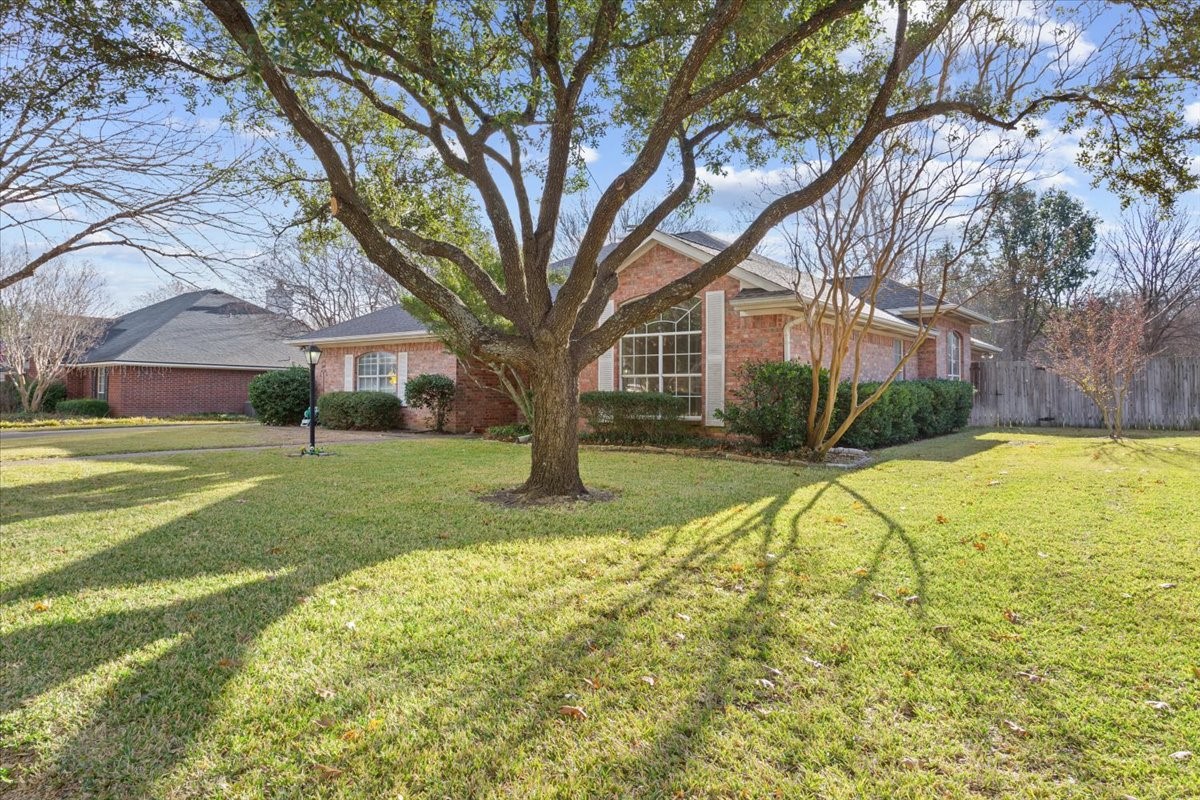 614 Wheatland Drive Waco TX 76657