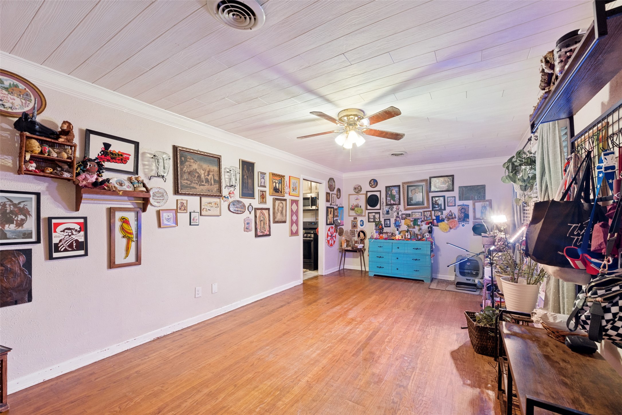 727 Norwood Drive Hurst TX 76053