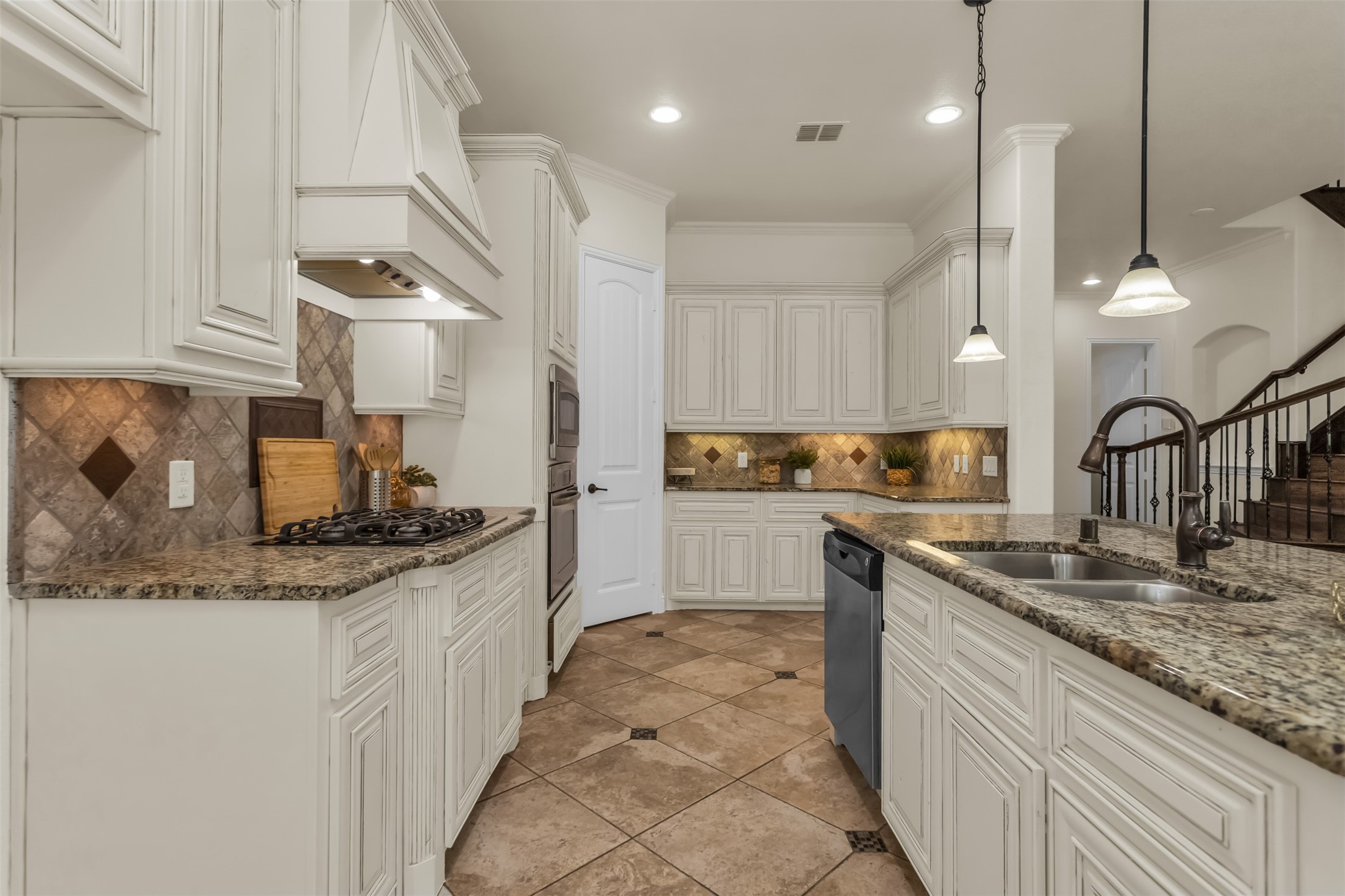 7604 Cindy Lane Sachse TX 75048