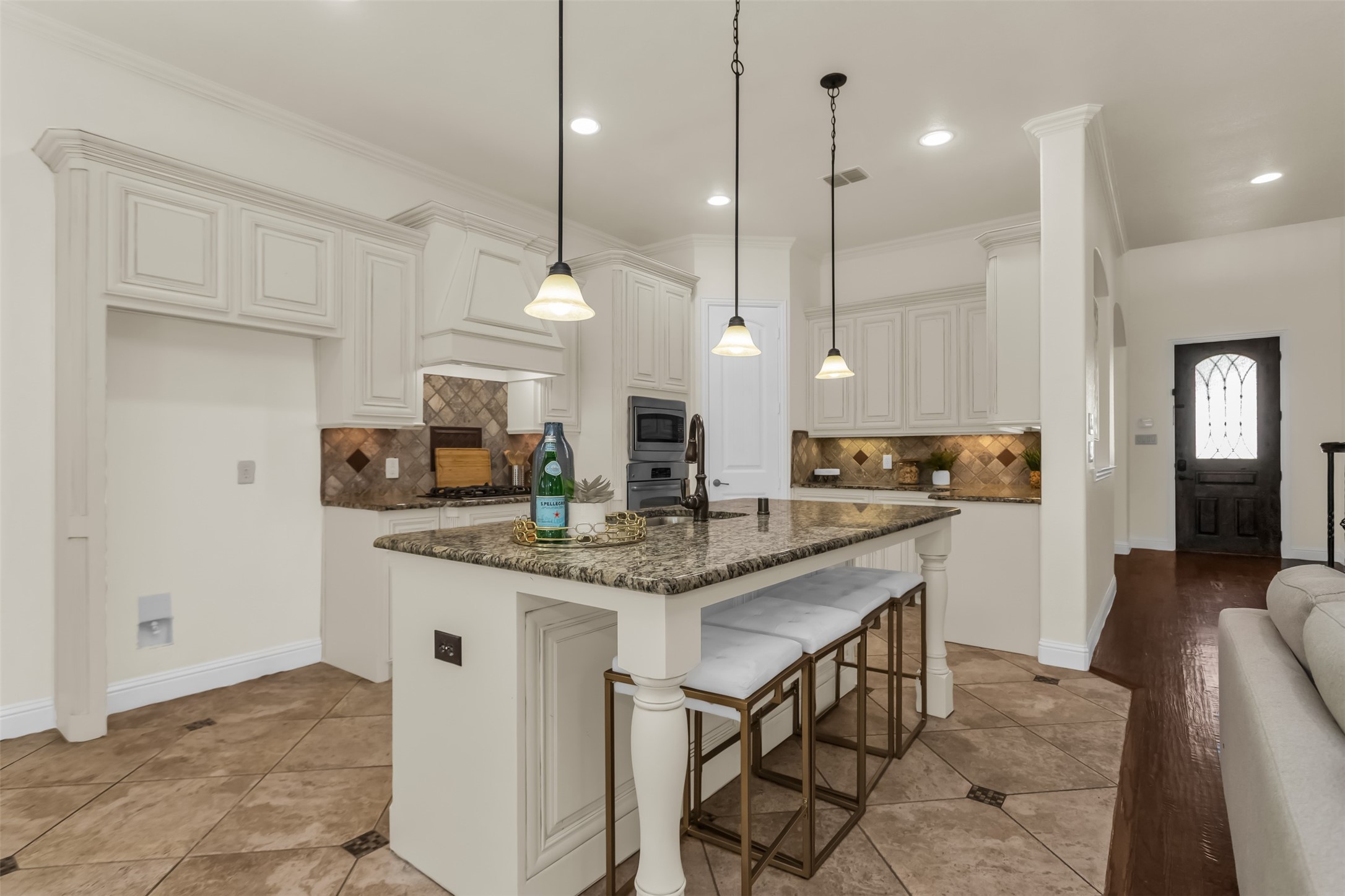 7604 Cindy Lane Sachse TX 75048