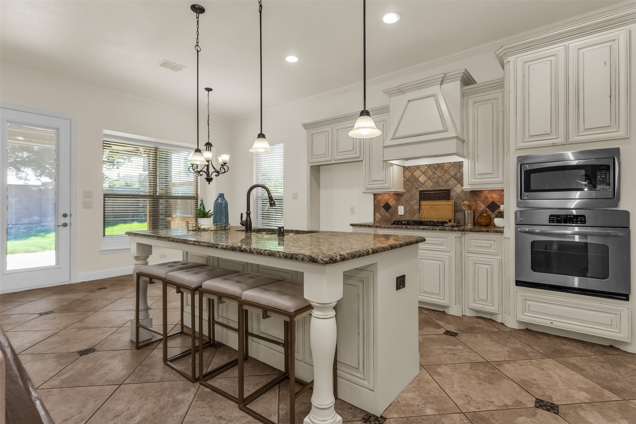 7604 Cindy Lane Sachse TX 75048