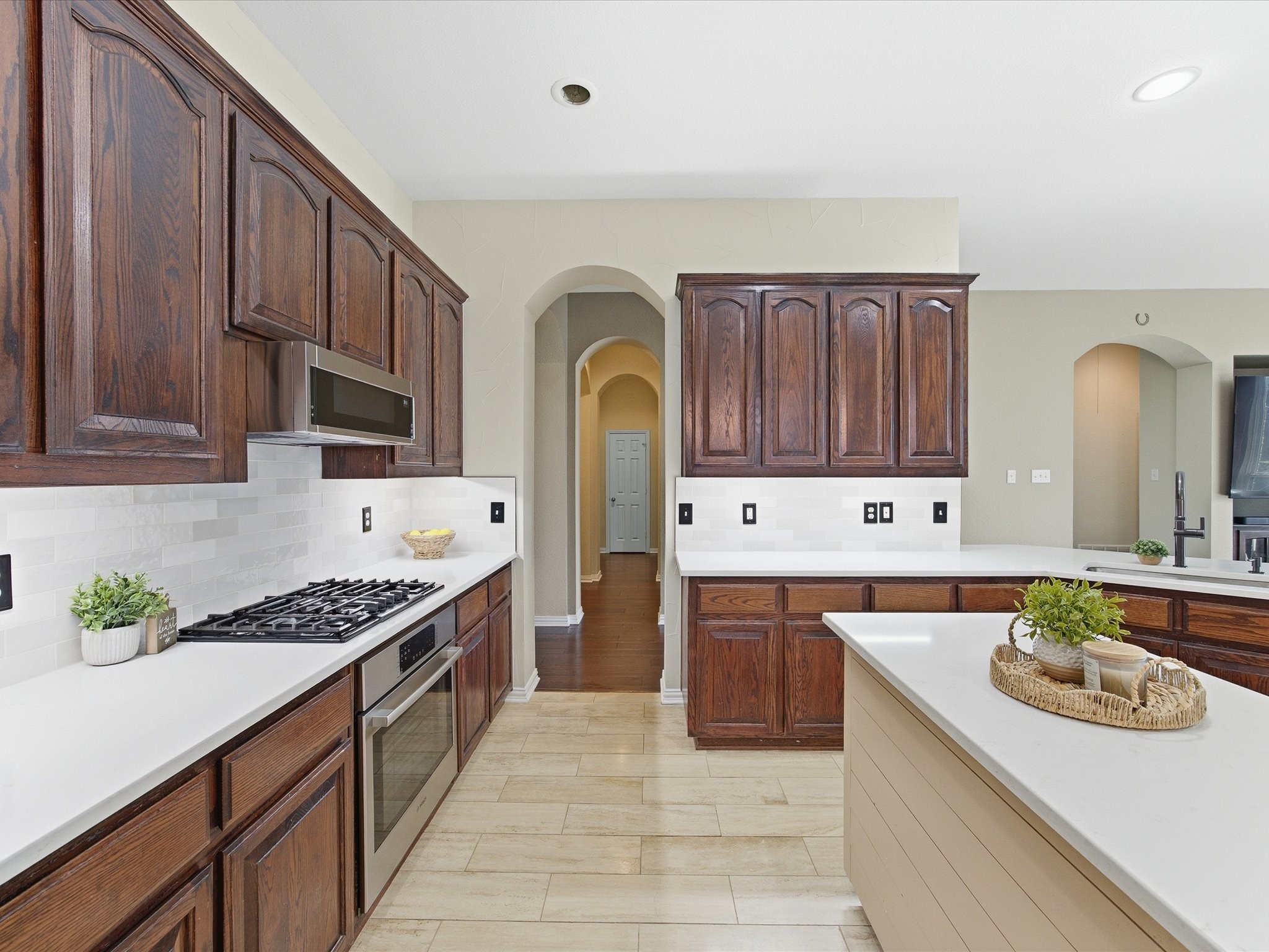 1704 Yarmouth Lane Mansfield TX 76063