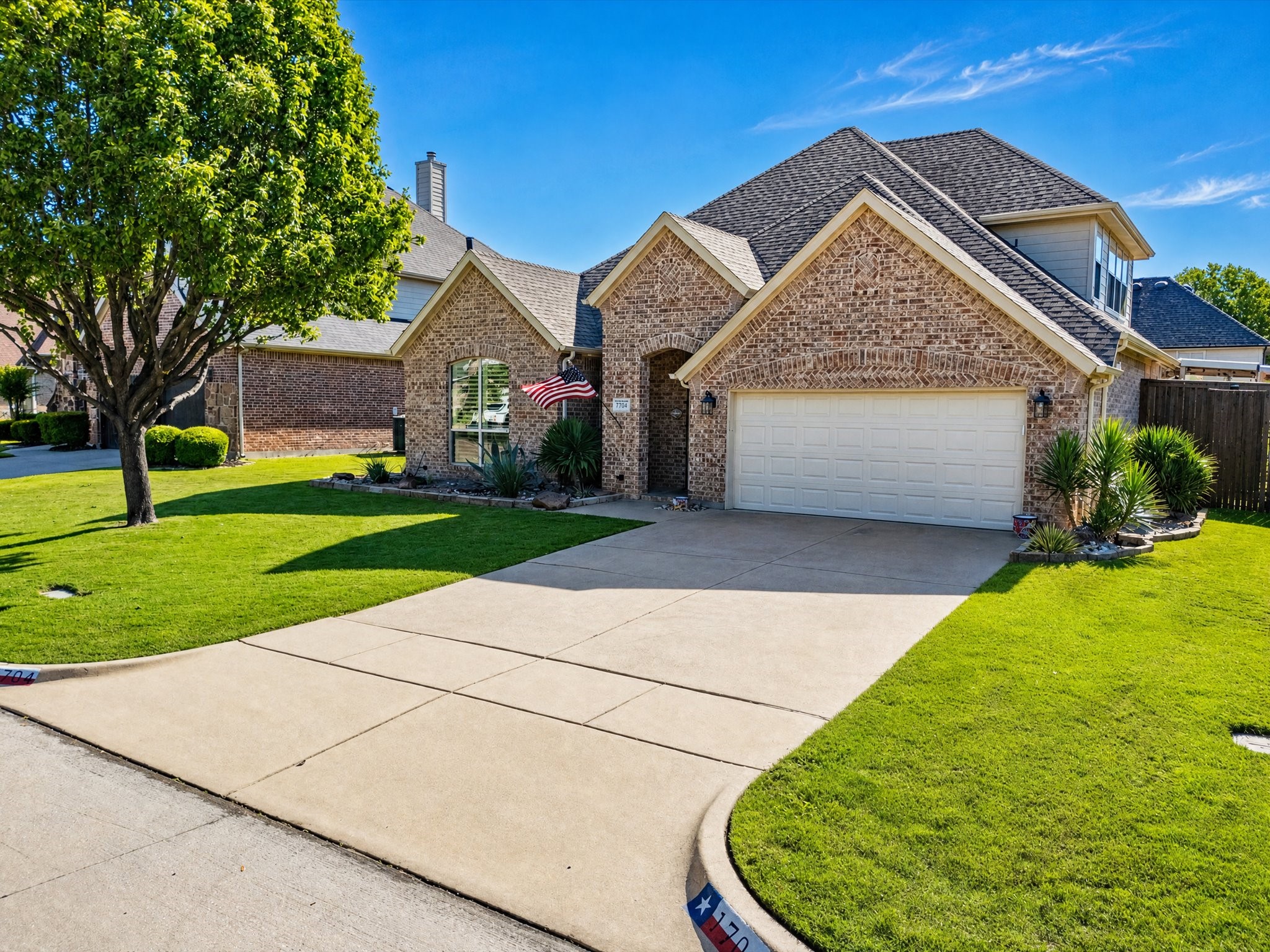 1704 Yarmouth Lane Mansfield TX 76063