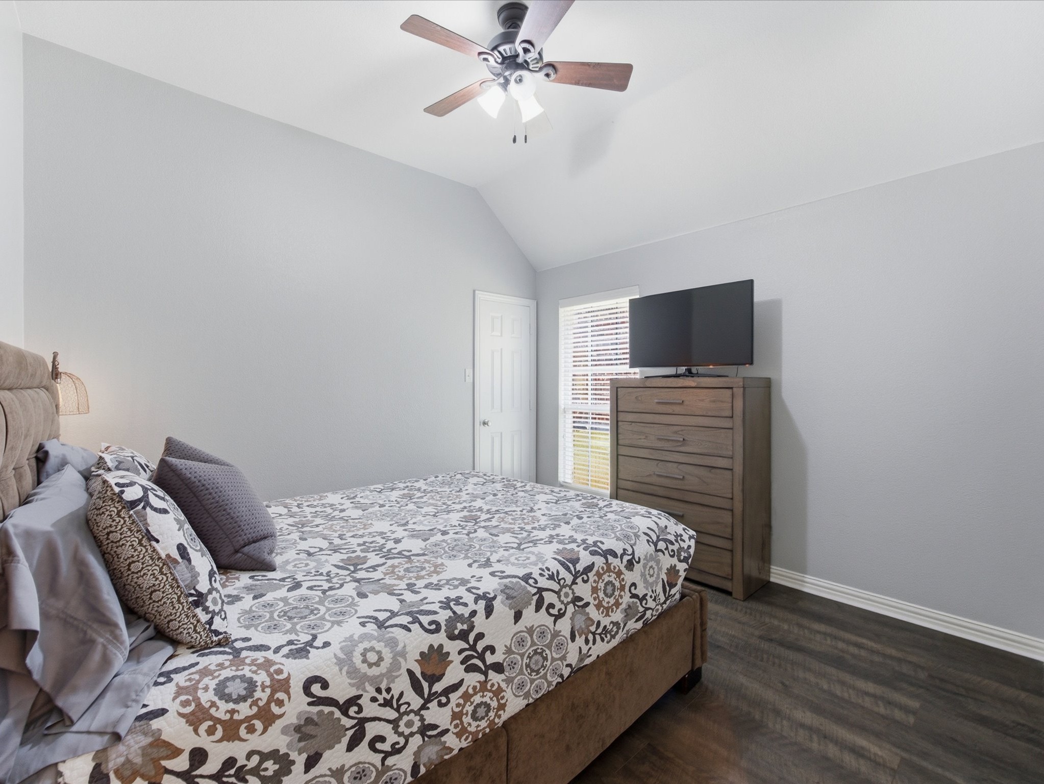 1704 Yarmouth Lane Mansfield TX 76063