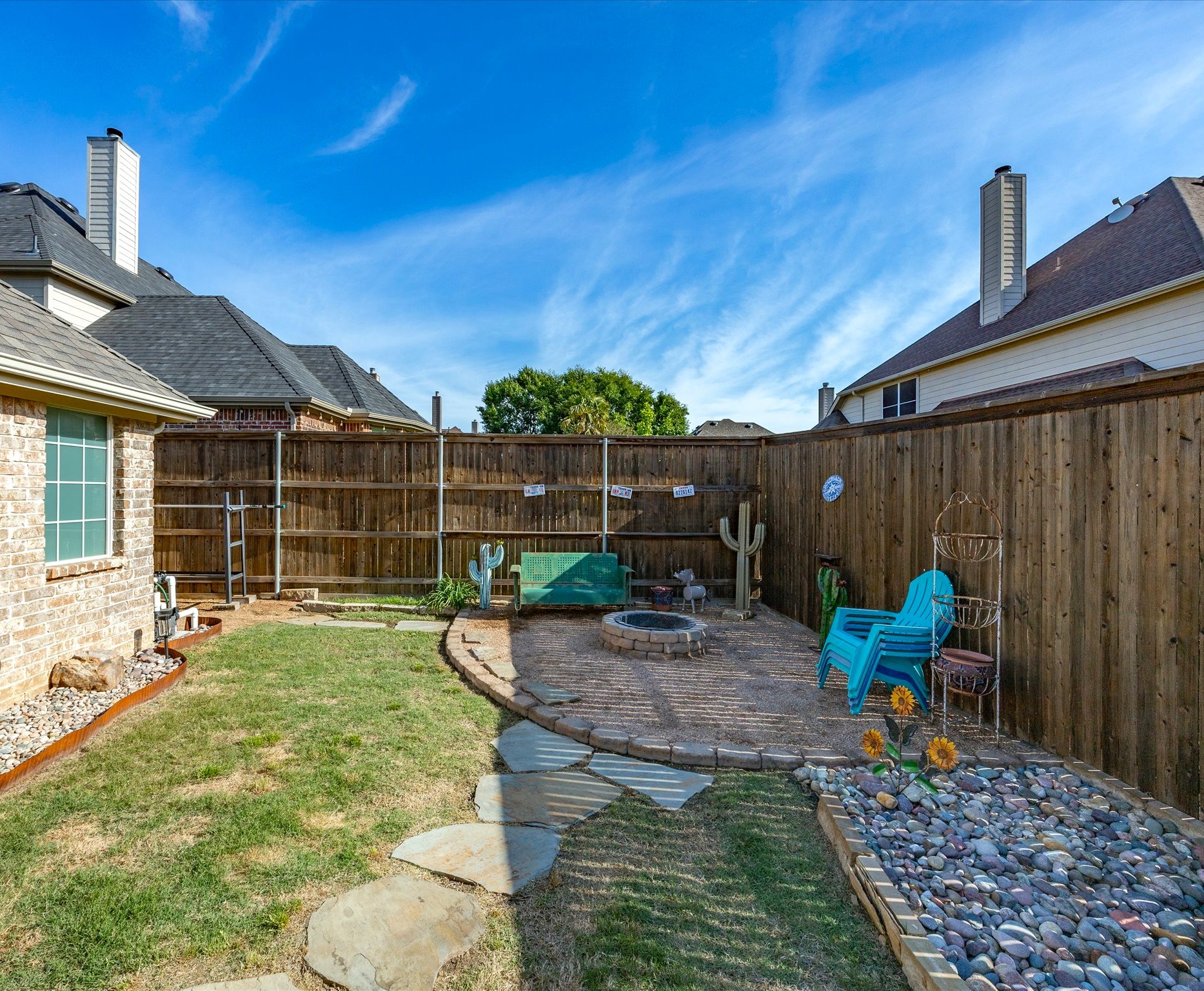 1704 Yarmouth Lane Mansfield TX 76063