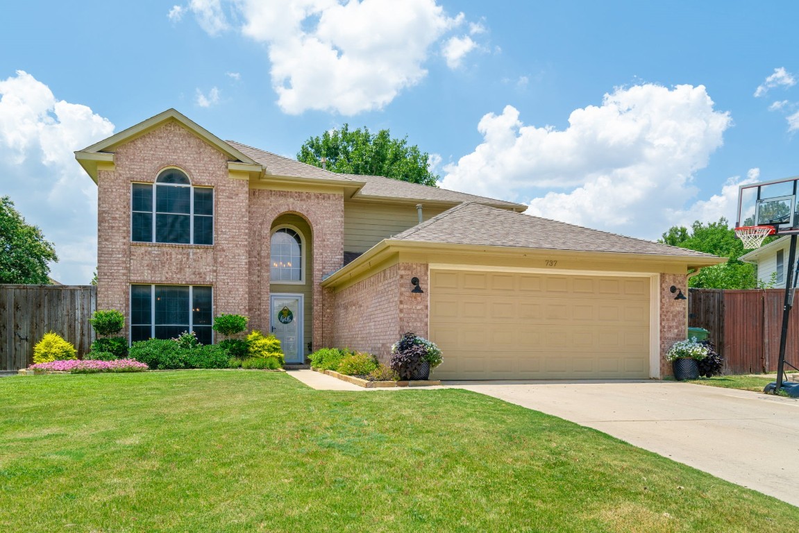 737 Black Walnut Drive Lake Dallas TX 75065