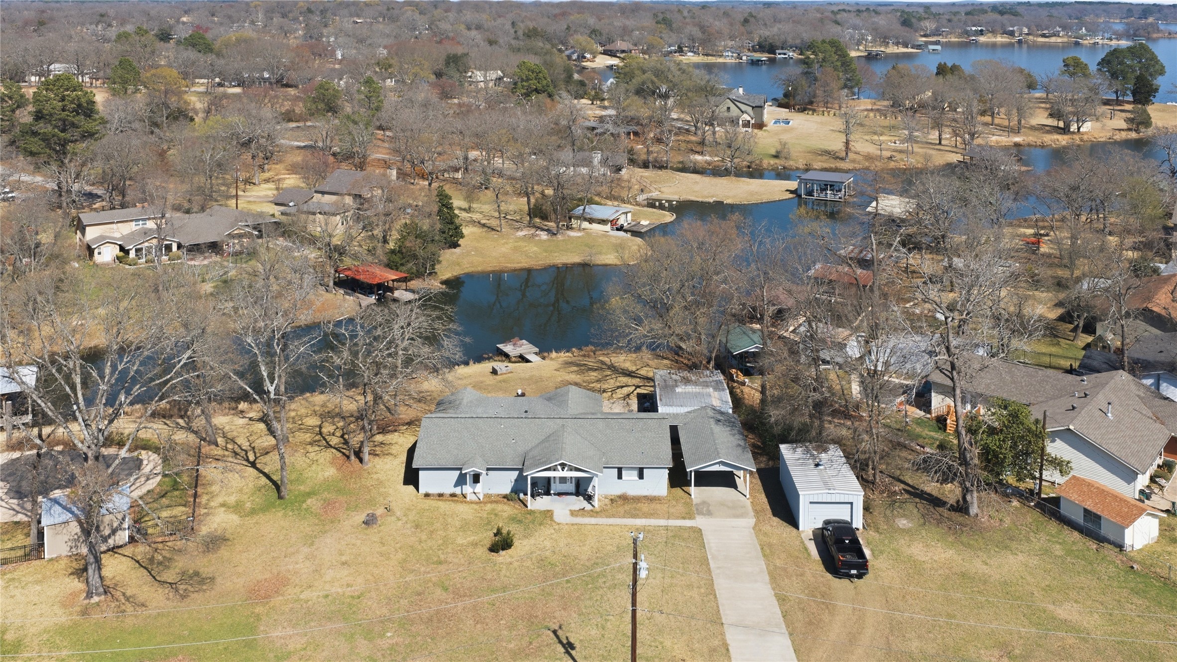 6106 Peninsula Circle Athens TX 75752