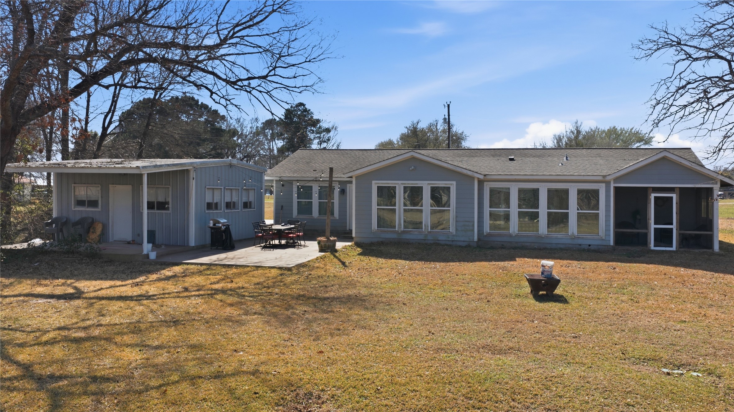 6106 Peninsula Circle Athens TX 75752
