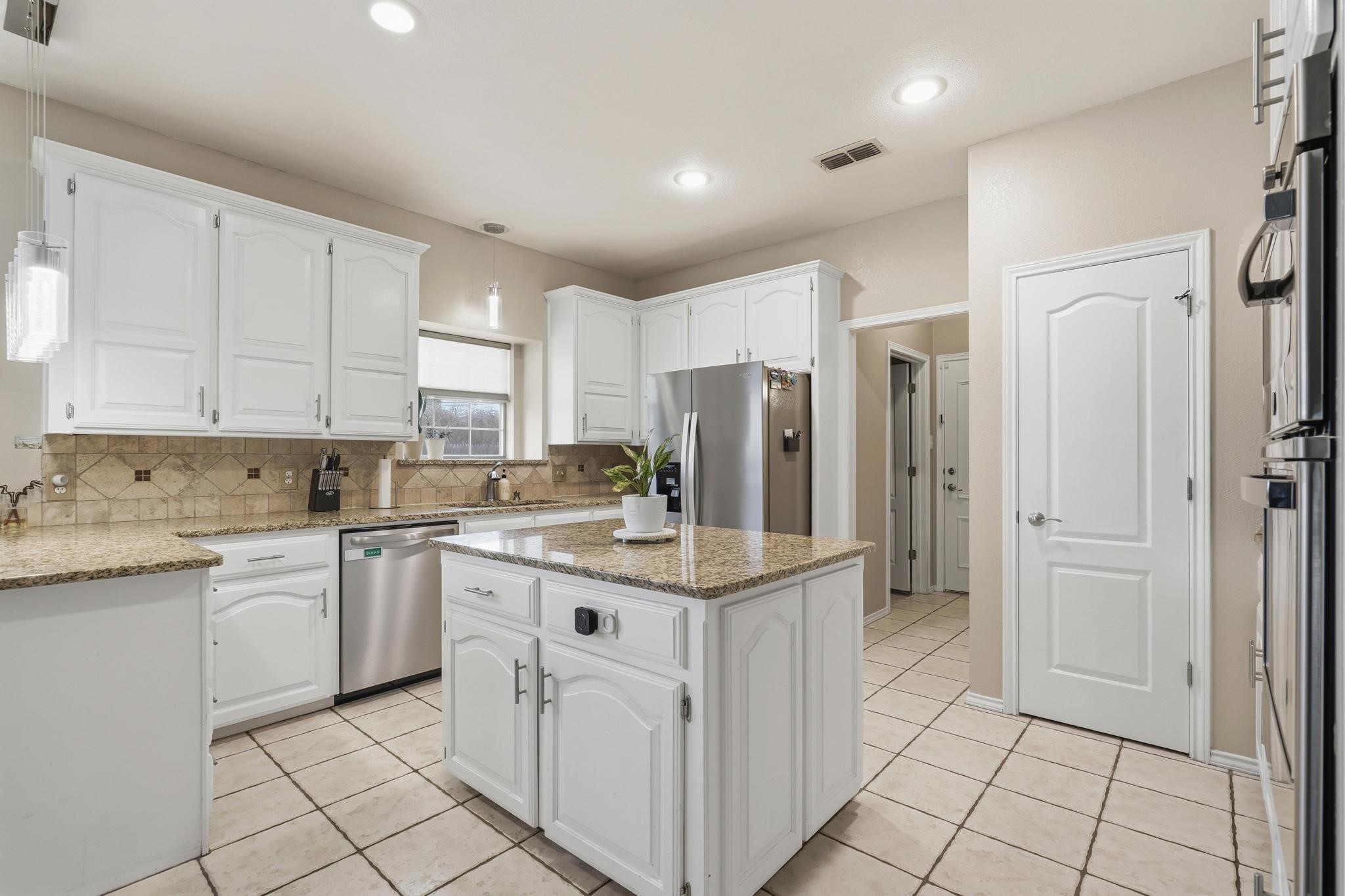 17 Cherry Hills E Abilene TX 79606