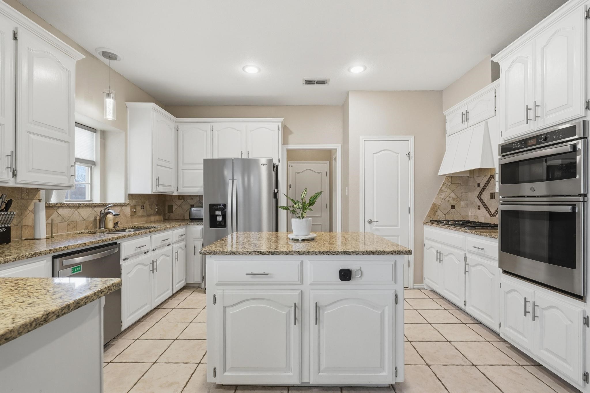 17 Cherry Hills E Abilene TX 79606