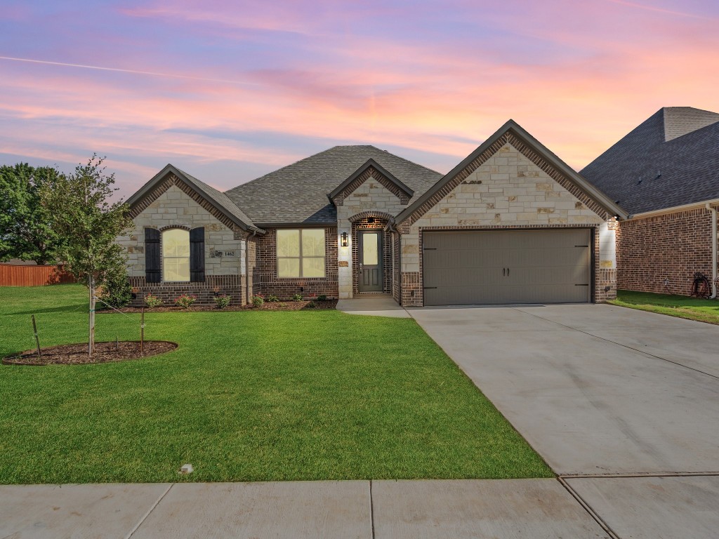 1462 Highland Park Circle Granbury TX 76048
