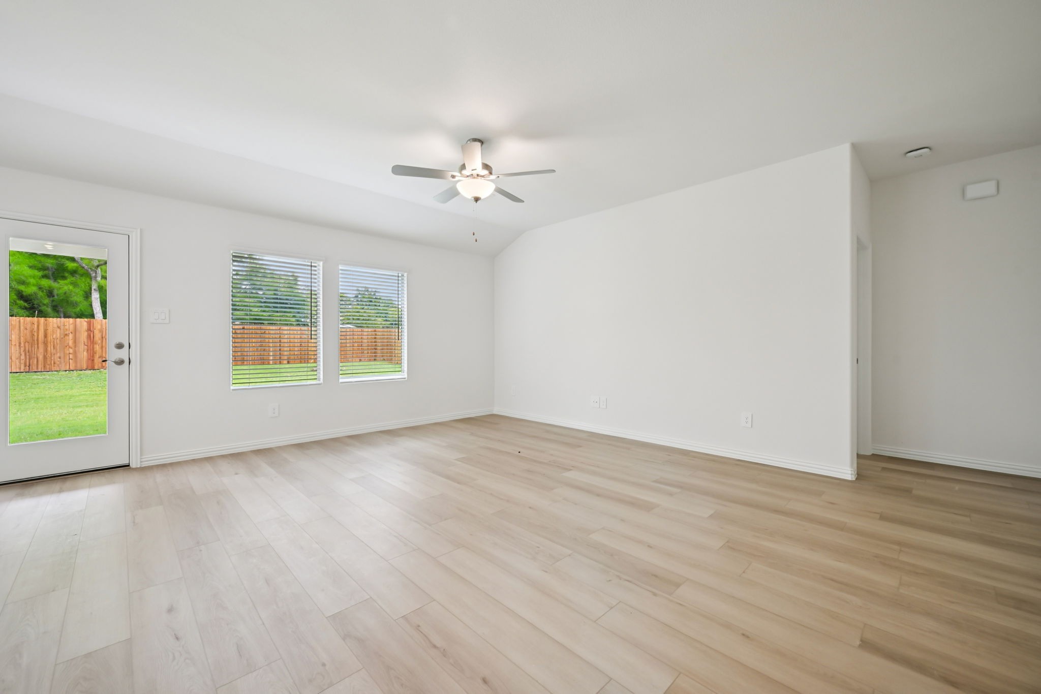 1934 Furlong Drive Seagoville TX 75159