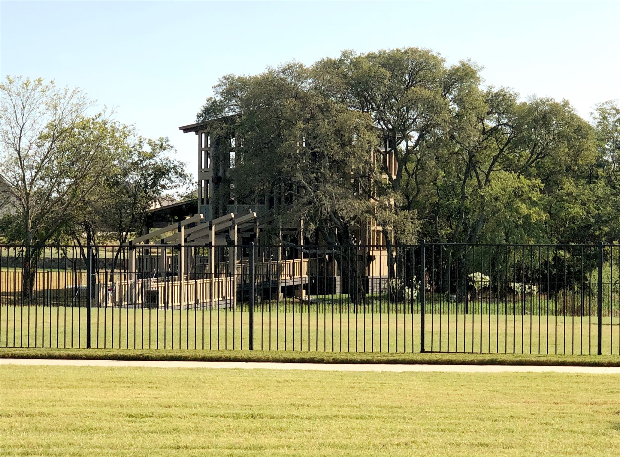 1013 Shire Drive Aubrey TX 76227